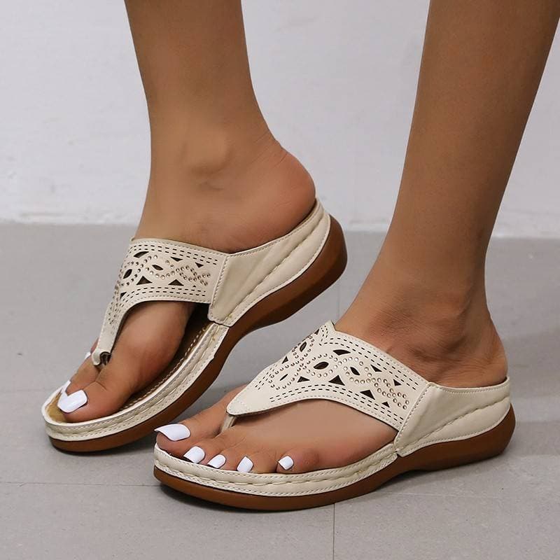Women's Casual Beach Shoes Matching Color Rhinestones Women's Angle Split Toe Flat Half Drag