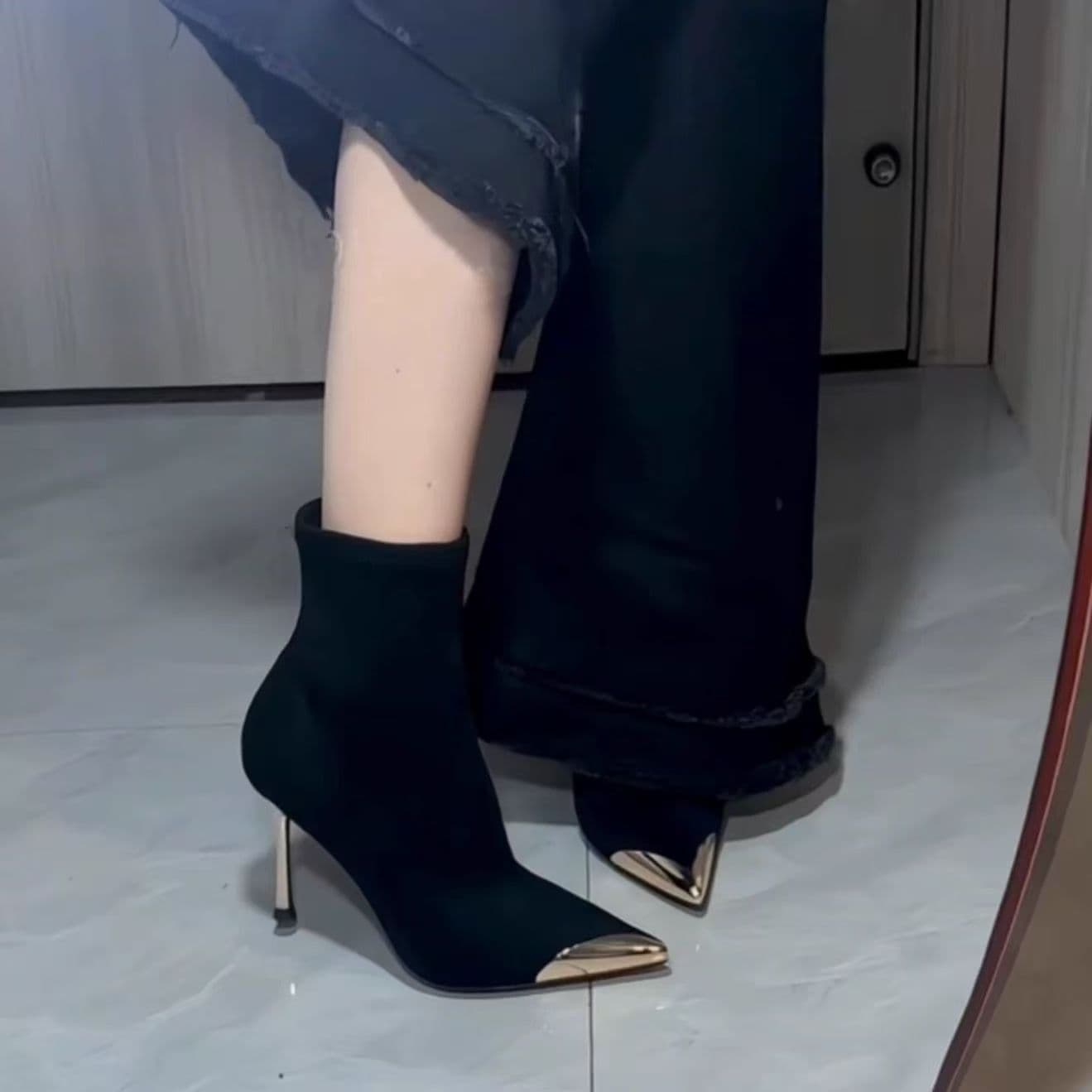 319-12 Style Fashionable Banquet Women's With Sleeves, Thin High Heels, Metal Pointed Toes, Trimmed Feet, Slimming