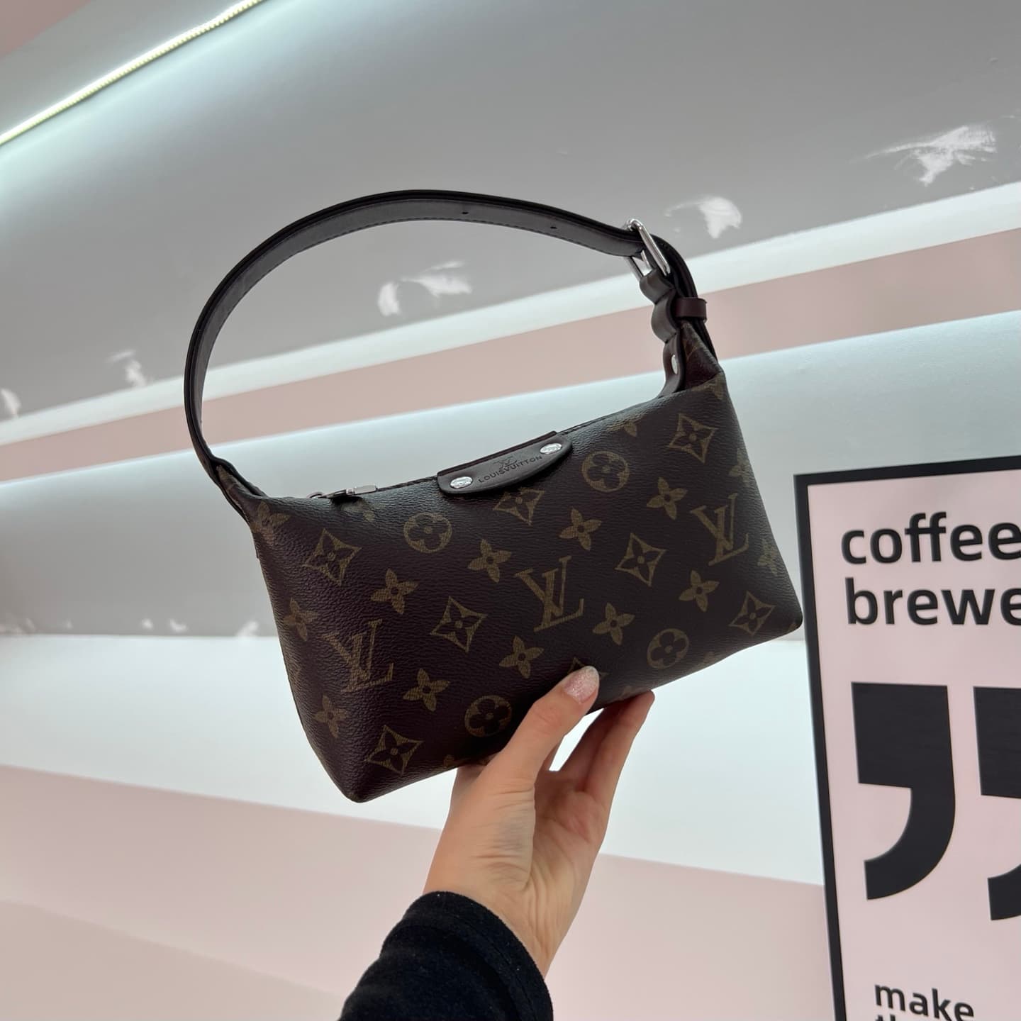 Sac hobo structuré à monogramme pour femme - Mini sac bandoulière d'inspiration vintage, 20 x 6 x 13 cm