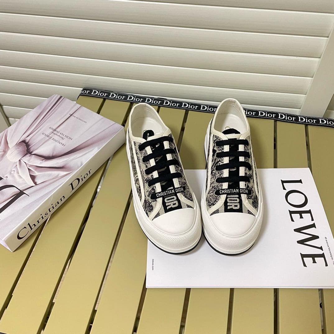 Chaussures de sport, chaussures en toile à semelles épaisses, chaussures décontractées alphabet, baskets polyvalentes de style universitaire