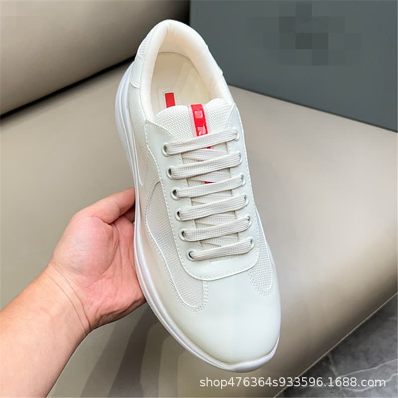 Chaussures d'été P Brand en stock, bleues, plates, décontractées, en cuir naturel véritable, à bout rond, tendance et polyvalentes, taille 8.