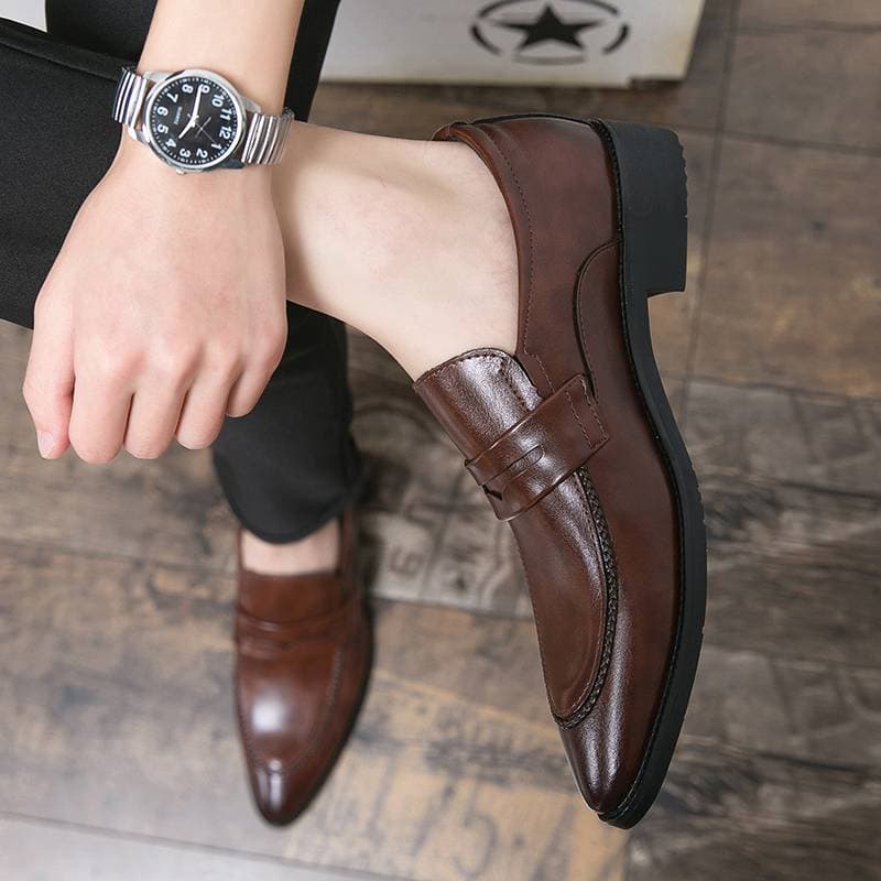 New Fashion Men's British Black Business Casual Loafer Shoes Daily Driving Office Leather Shoes One Foot Pedal Lazy Brown Banquet Dress Wedding Men's