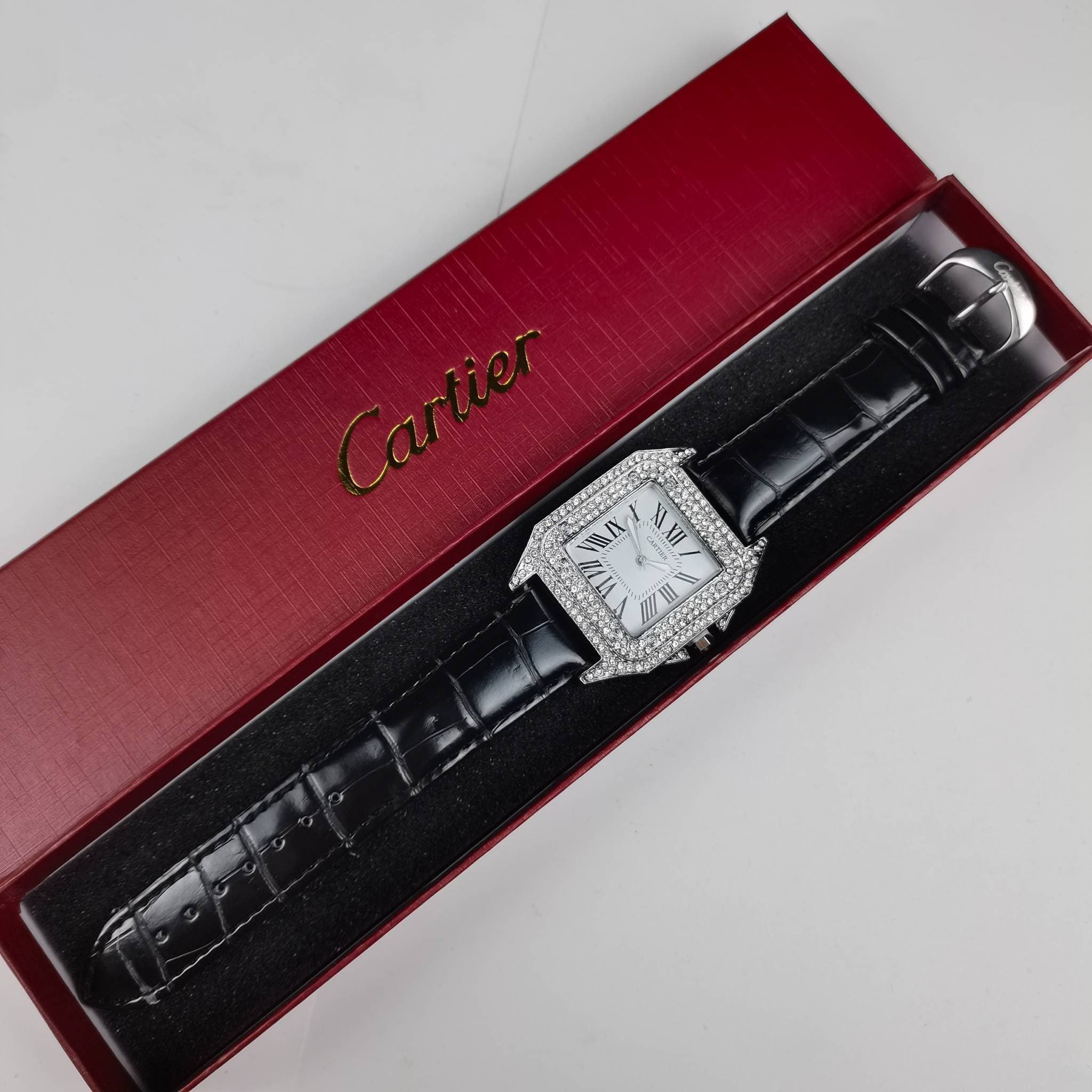 Montre à quartz tendance pour femme, cadran résistant, ceinture, décontractée, élégante et discrète