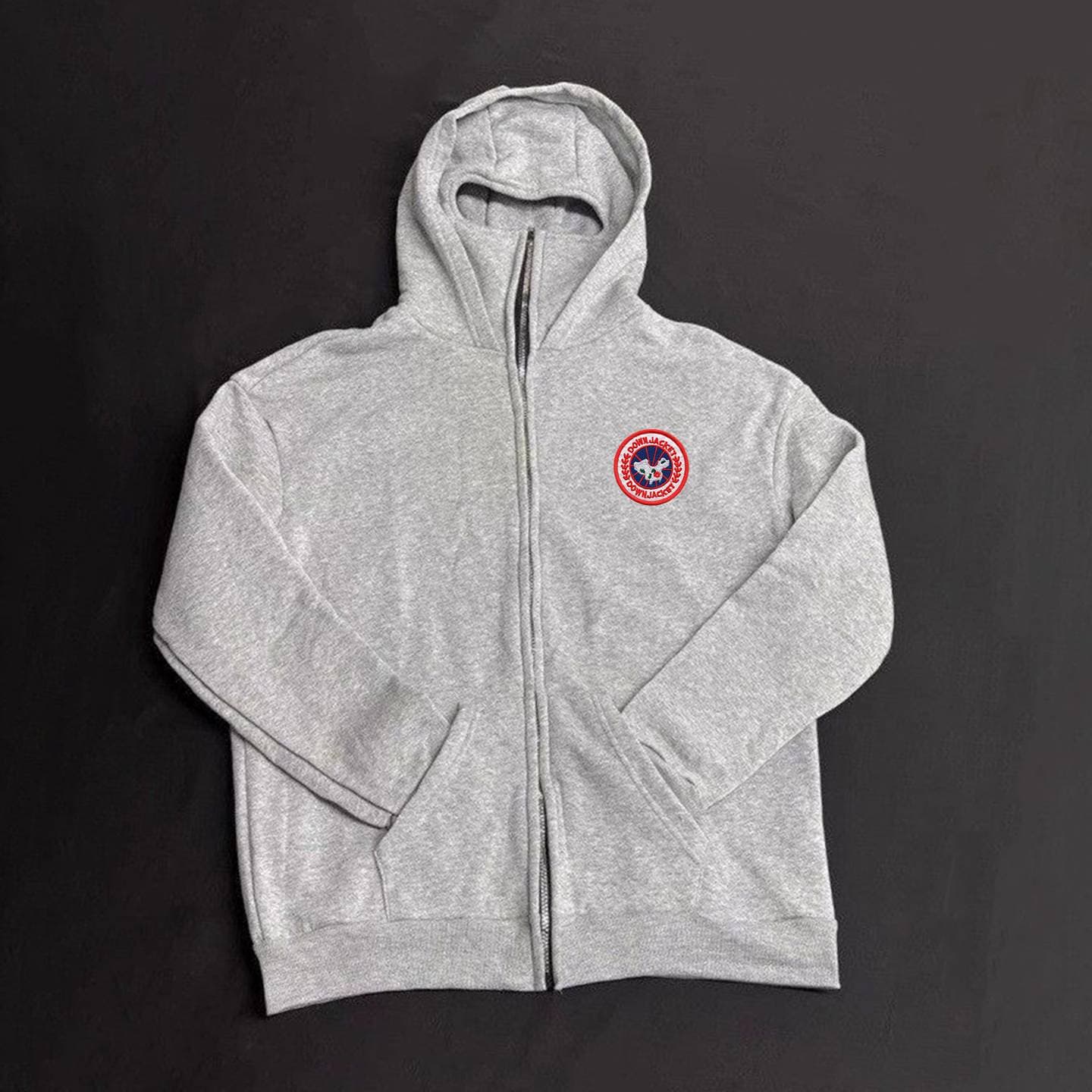 Sweat à capuche pour homme, style américain moderne, de haute qualité, à double capuche, coupe ample et polyvalente, orné d'un badge brodé.
