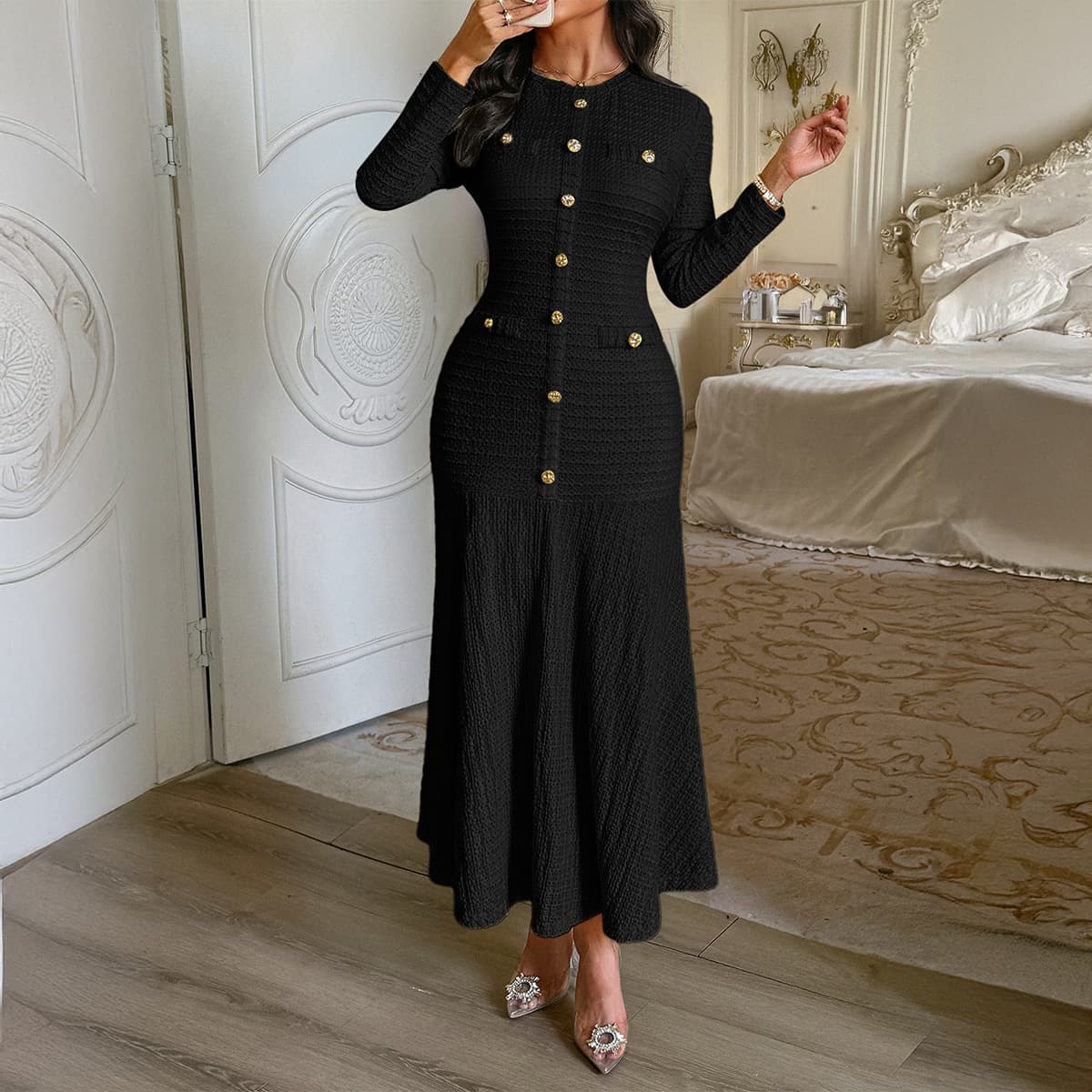 Robe moulante élégante et stylée à manches courtes et boutons pour femme