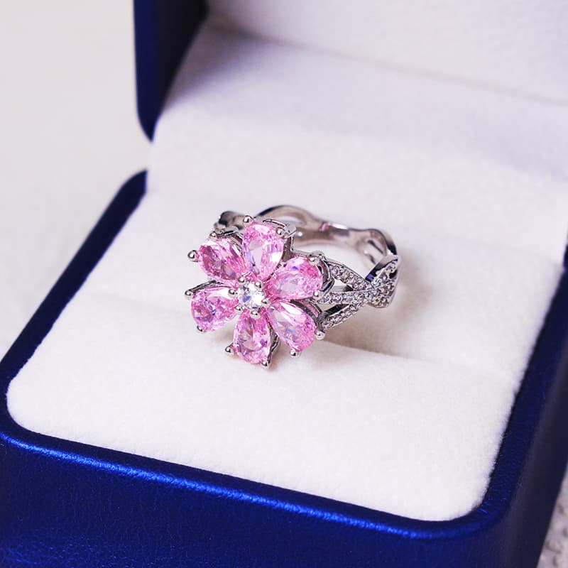 Hot sales 2024 Exquisite Zircon Women's Pink Flowers Lady Engagement Party Peach Blossom Ring Fashion Jewelry For Women