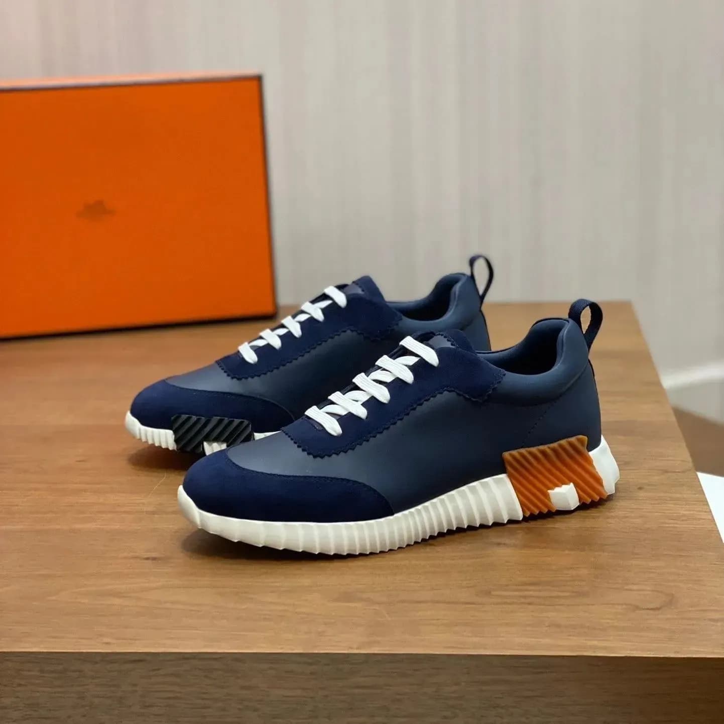 Baskets montantes de marque H pour homme, style décontracté, en cuir et mesh, à lacets, style running.