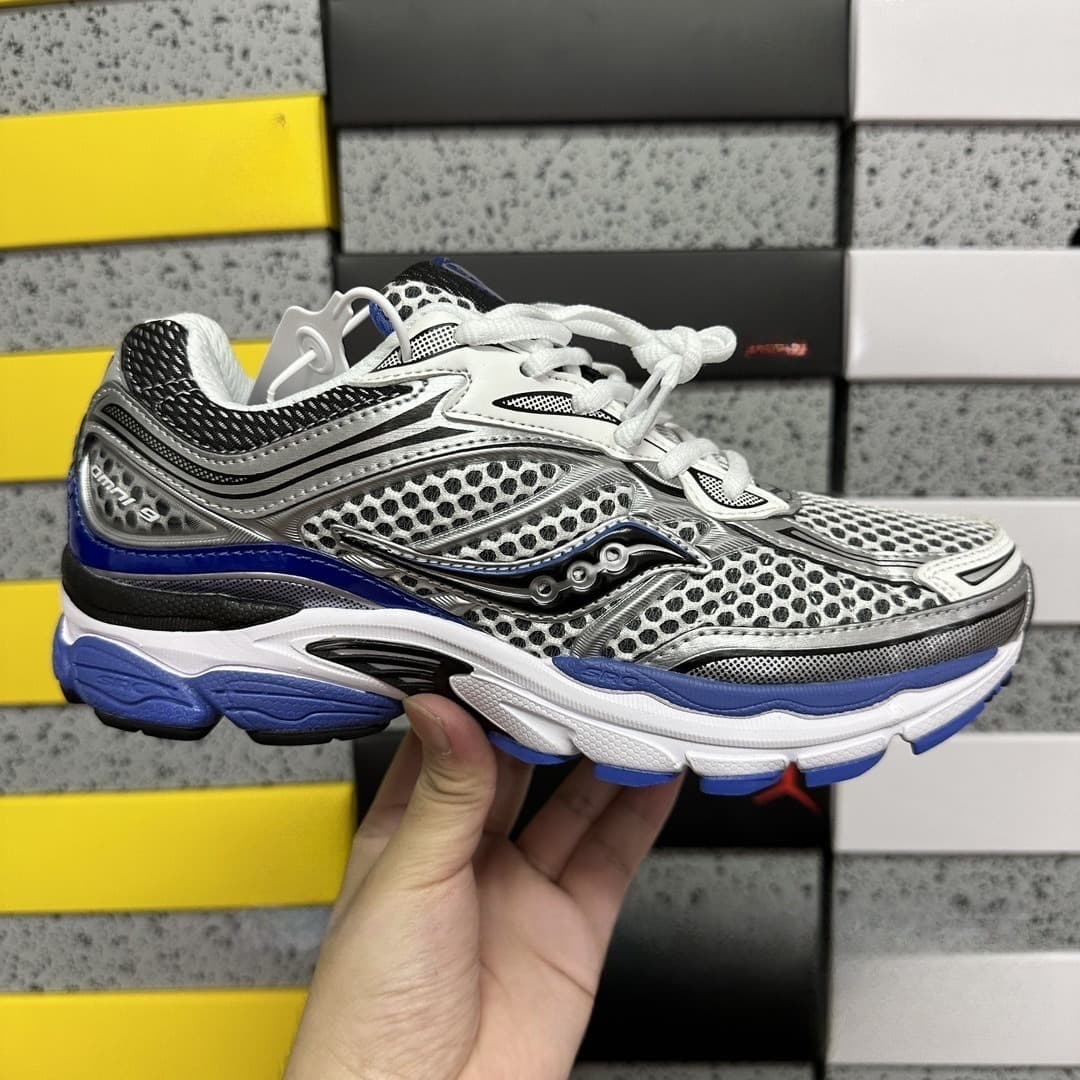 Chaussures de course Saucony PROGRID OMNI9 pour l'amorti et la durabilité en extérieur