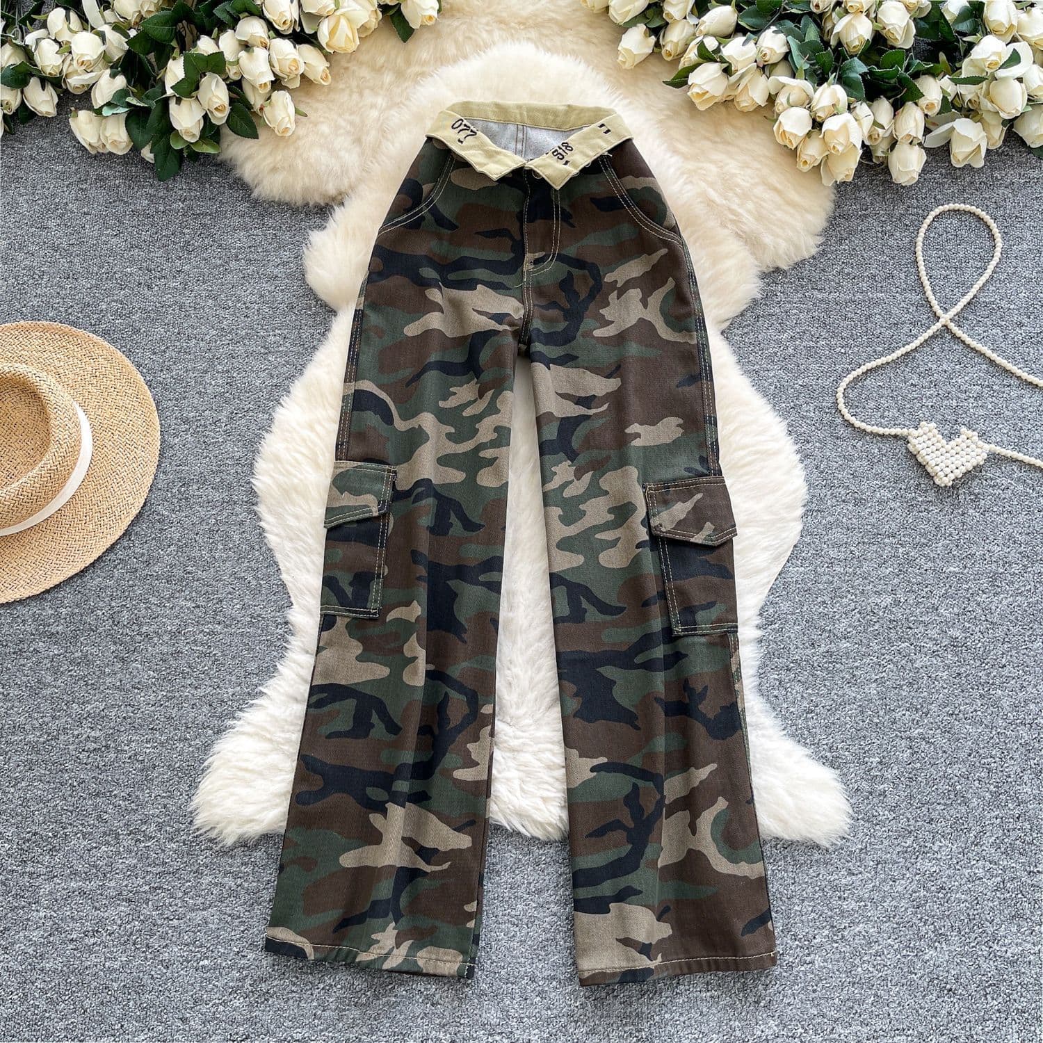 Vintage Camouflage High-Waisted Flare Pants – 90s Y2K Streetwear (Stretch Denim, Distressed Wash, Unisex Fit, Baggy Retro Chic For Women & Men)