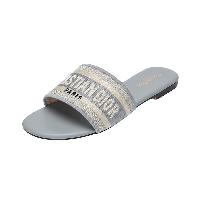 Chaussons confortables 2023, vêtements d'extérieur décontractés, sandales polyvalentes, pantoufles à enfiler à la mode