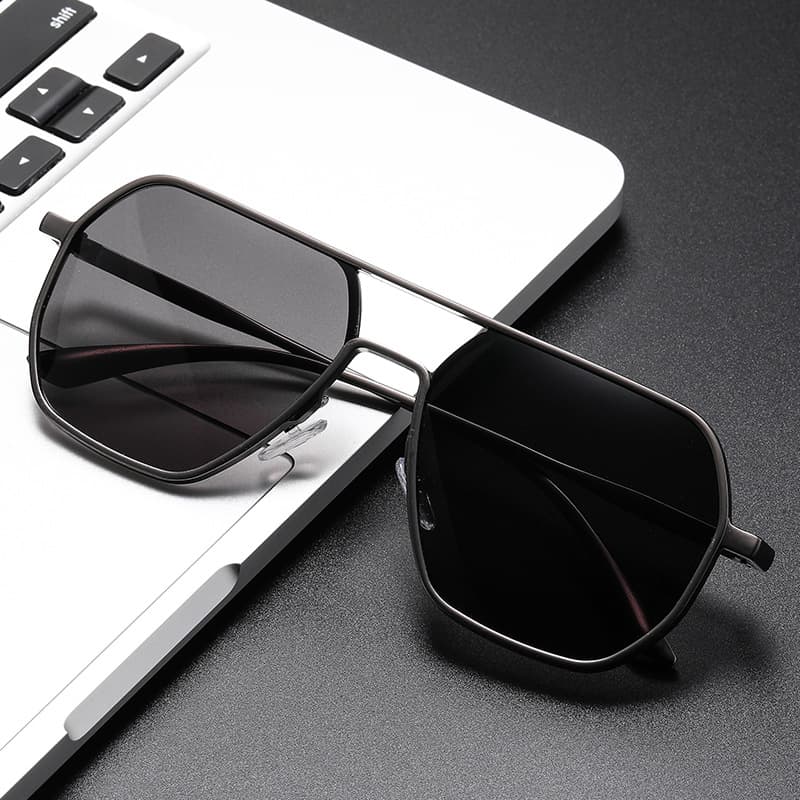 2023 Designer new men's tough guy style aviator glasses driving outdoor trend UV polarized sunglasses