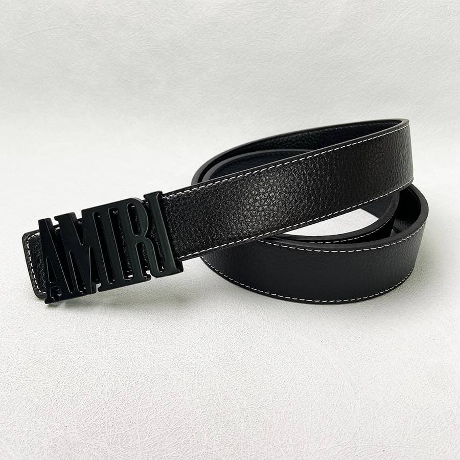 Ceinture classique de haute qualité, polyvalente et durable, pour hommes et femmes.