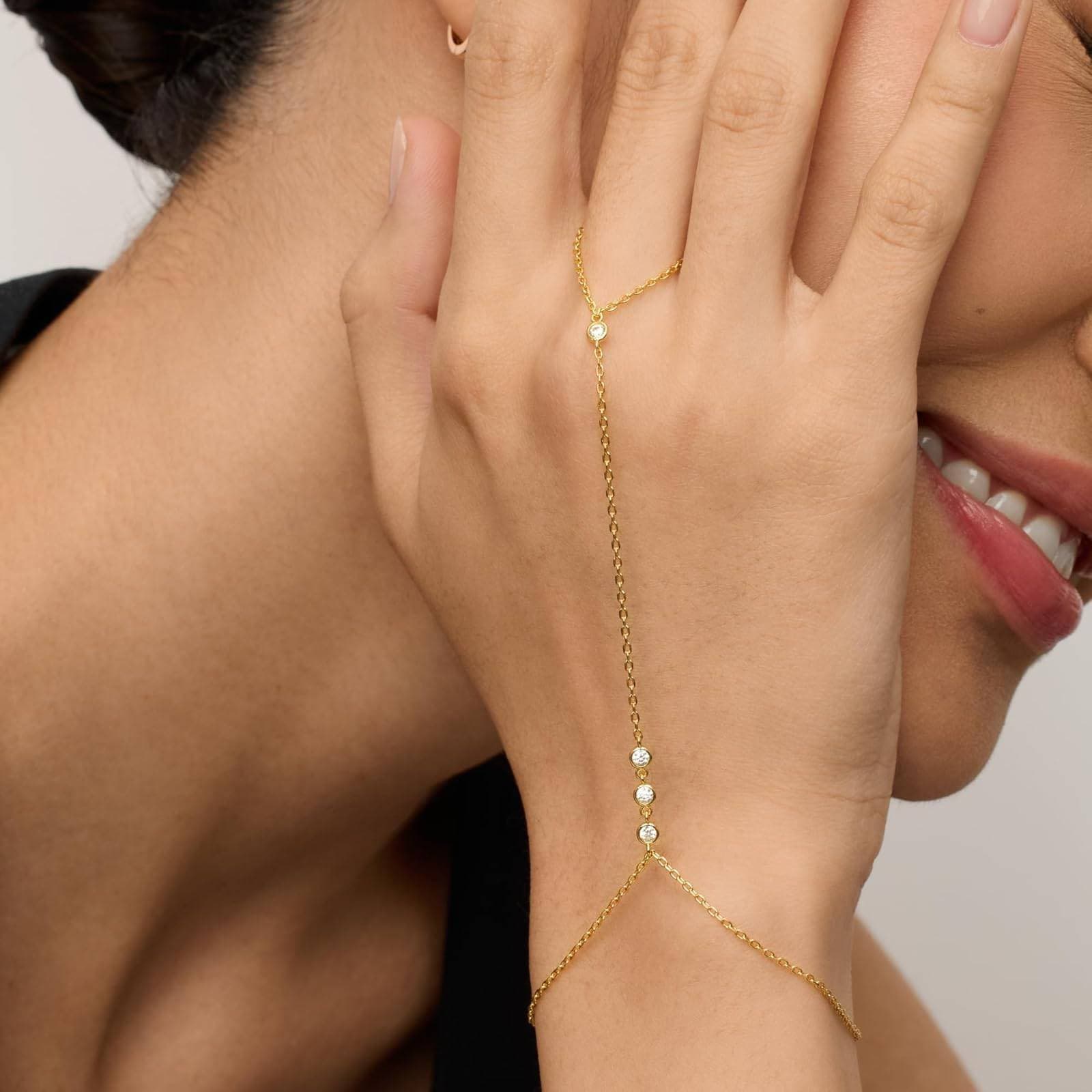 Women's Jewelry Titanium Steel Gold Plated With Diamond Small Disc Fashion Bracelet Color Preserving Stainless Steel Finger Clip Bead Finger Chain