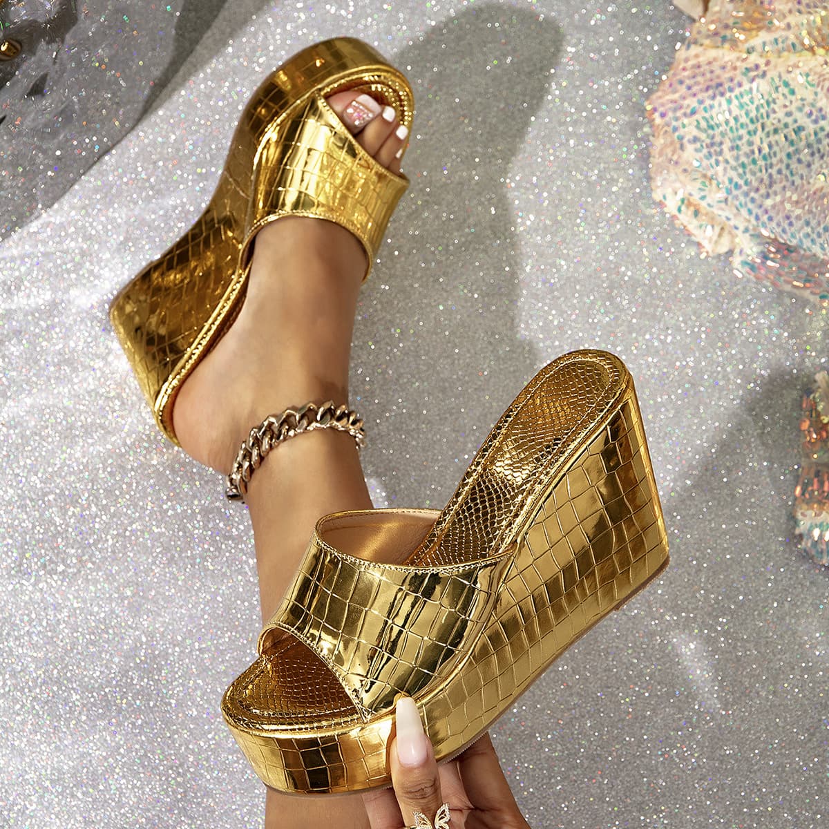 Women's Platform Heel Sandals Gold Shiny Sandals Fashion Elegant Simple Slip On Sandals Casual Sandals