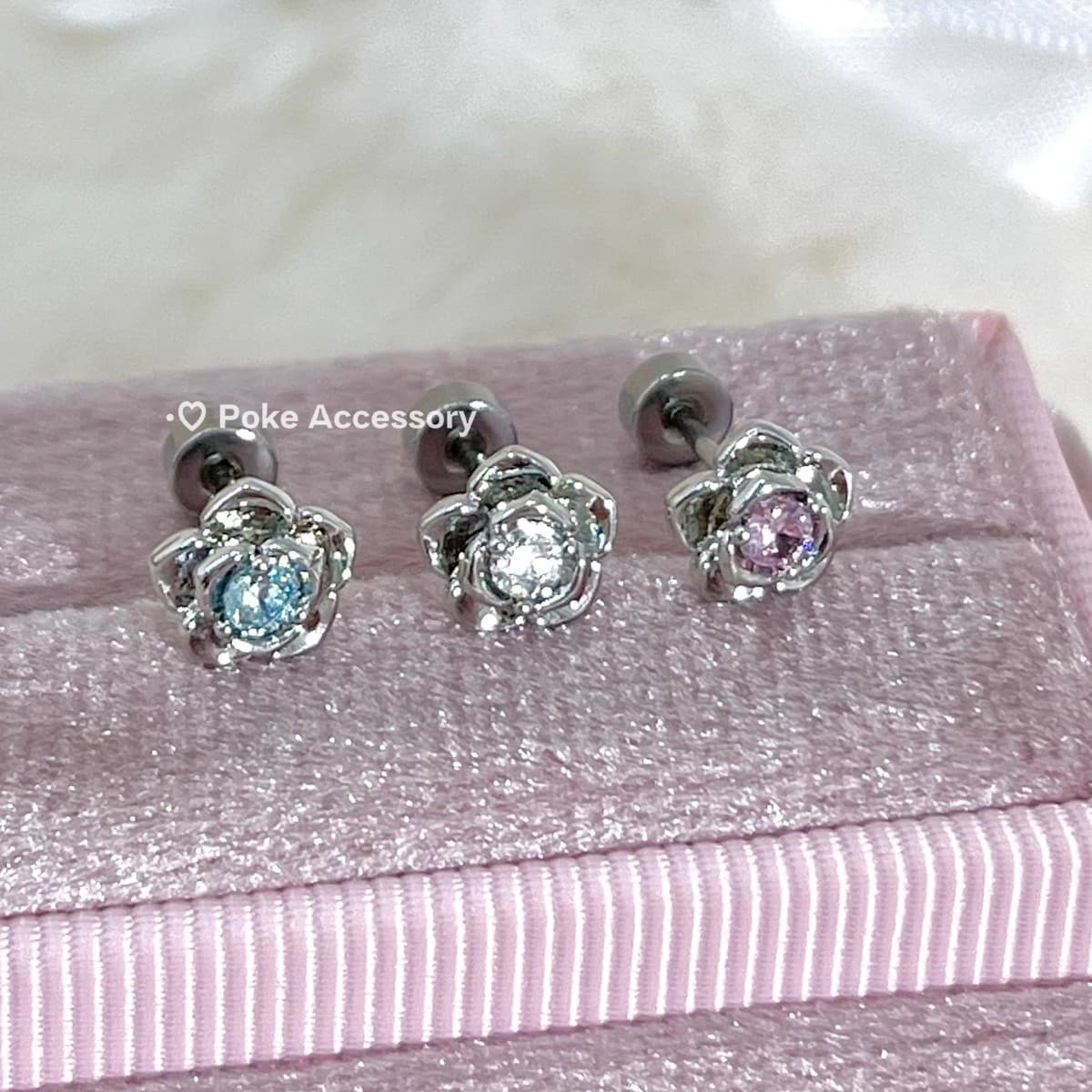Silver thorn rose zircon ear bone studs niche design titanium steel ear hole maintenance sleep without removing the cochlear studs ear studs