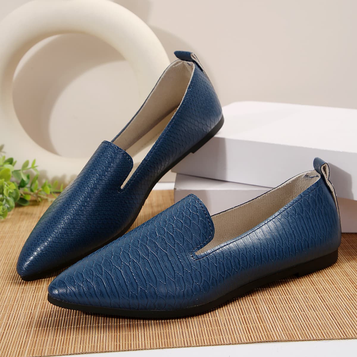 Mocassins plats à enfiler pour femmes, imprimé serpent - Mocassins respirants en PU avec doublure en cuir souple, chaussures décontractées confor