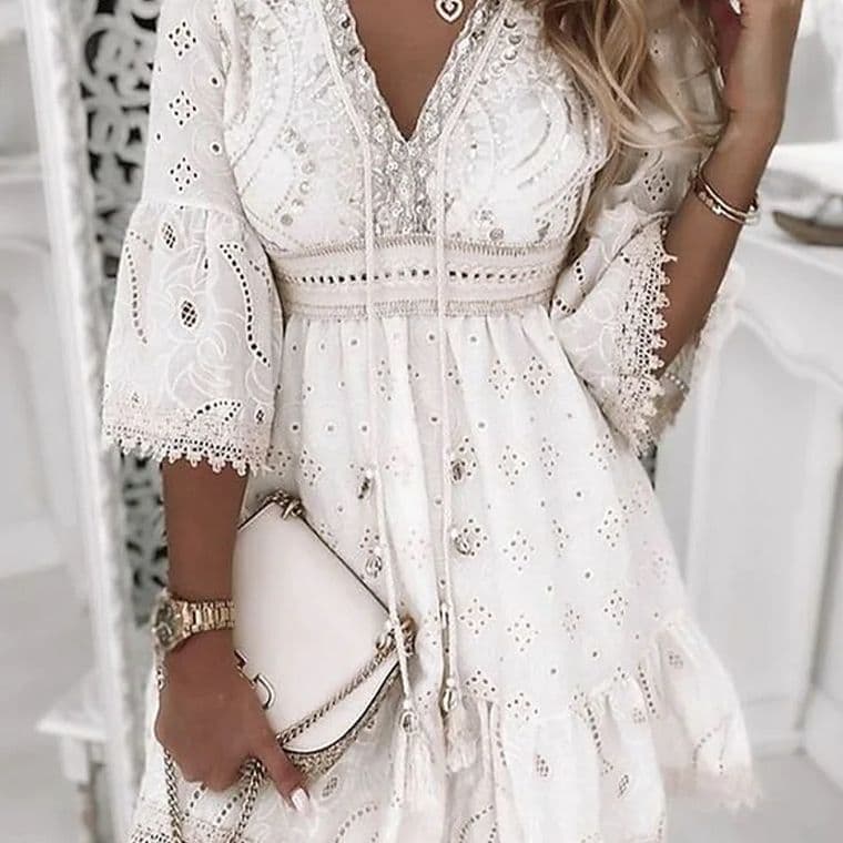 V-neck White Embroidered Dress With Hollow Tassels
