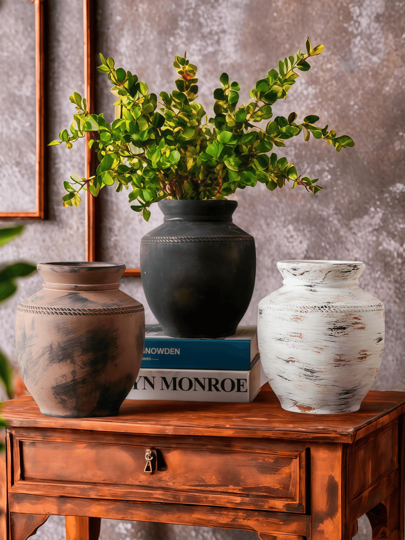1pc West Asian Classical Style Ceramic Vase Large Capacity Refillable Water Flower Arrangement Vase Suitable For Multiple Scenes Ornament Vase