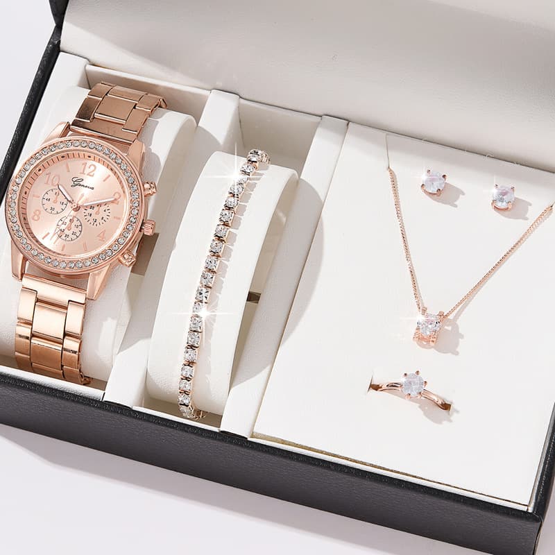 Women's Watch Three Eyes Set Quartz Diamond Watch Gift Watch