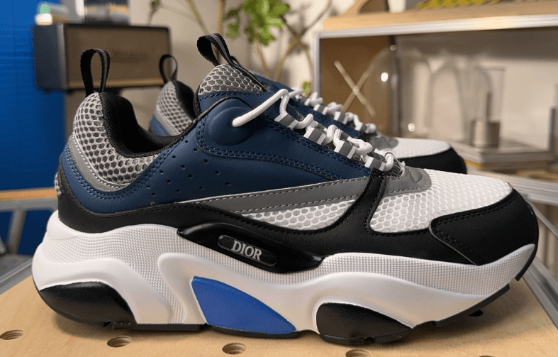 Nouvelles chaussures de sport décontractées basses B22 en maille ajourée, antichoc, antidérapantes et légères