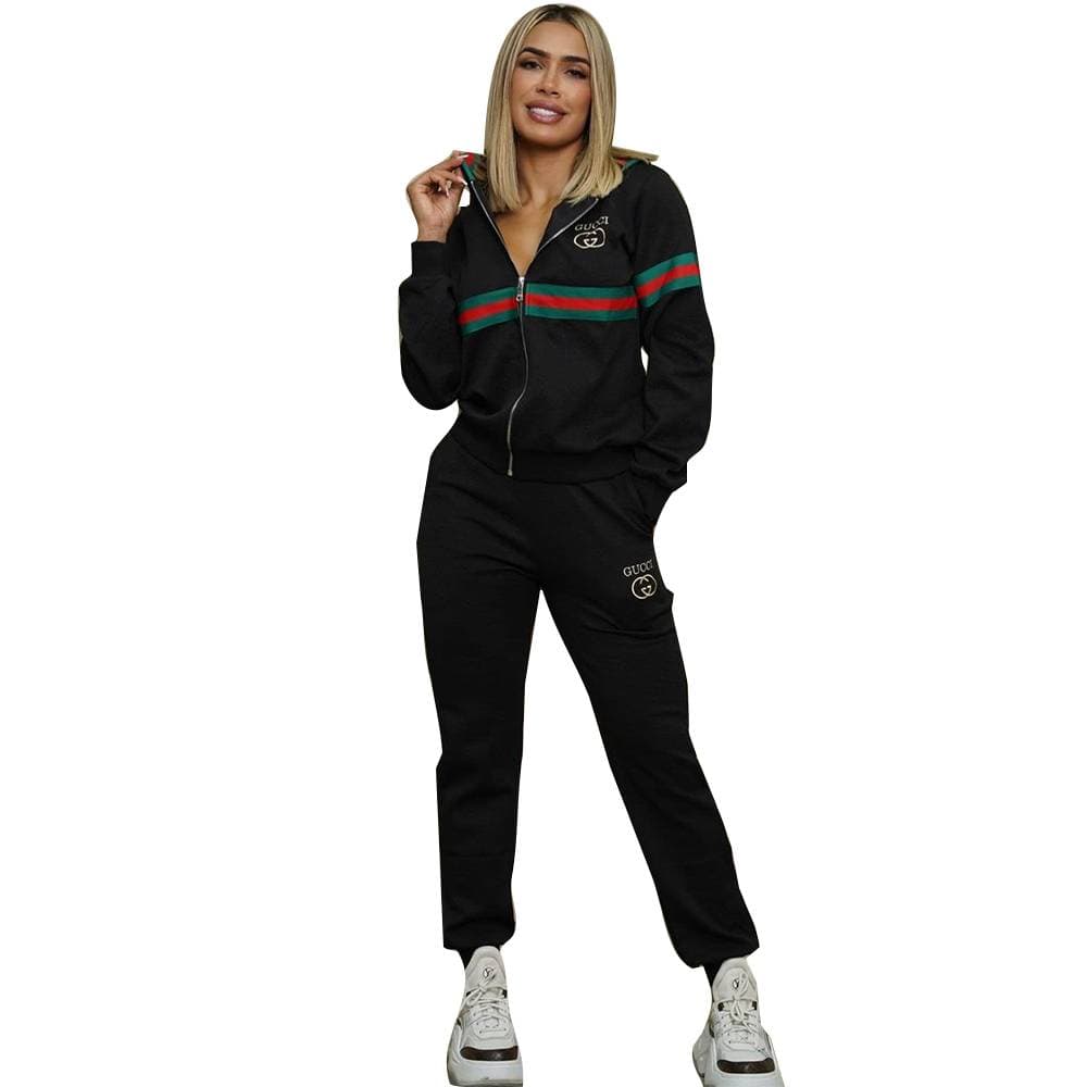 Nouveau costume à capuche brodé avec ruban en relief
