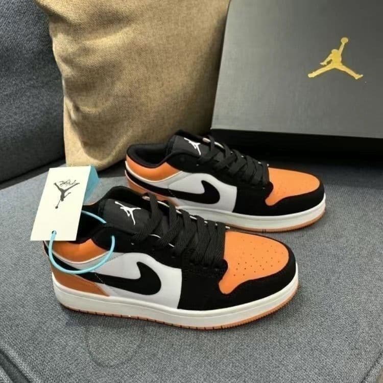 Chaussures de skateboard décontractées et polyvalentes pour le sport, le campus et Instagram, basses et blanches, quatre saisons, pour couple