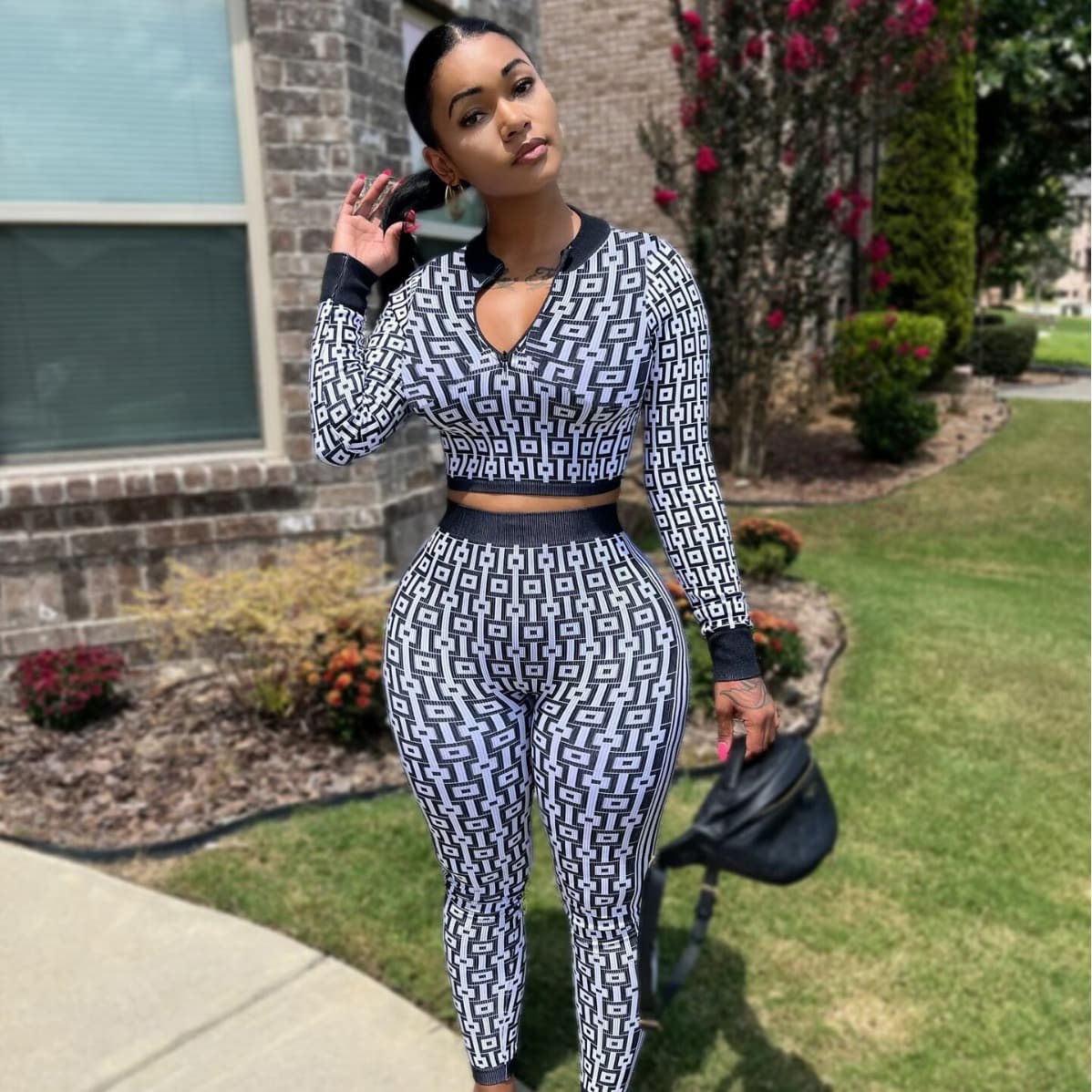 Women's Clothing Autumn And Winter Women's Elastic Print Contrast Color Slim Suit Long Sleeve Two-piece Set