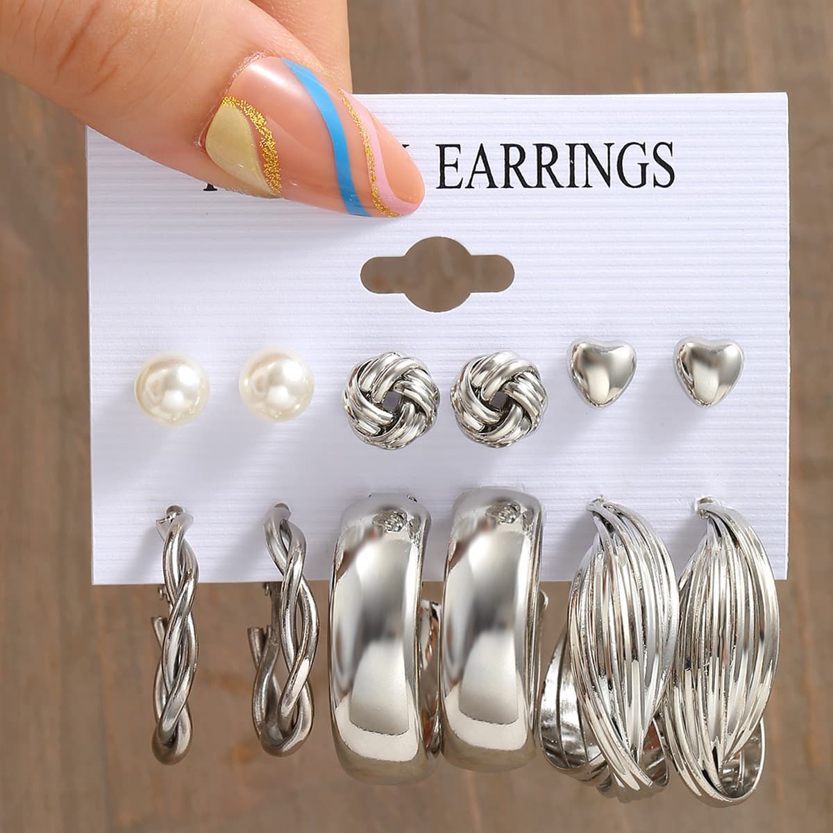 Lot de 11 boucles d'oreilles en perles torsadées en forme de cœur pour femmes, très tendance
