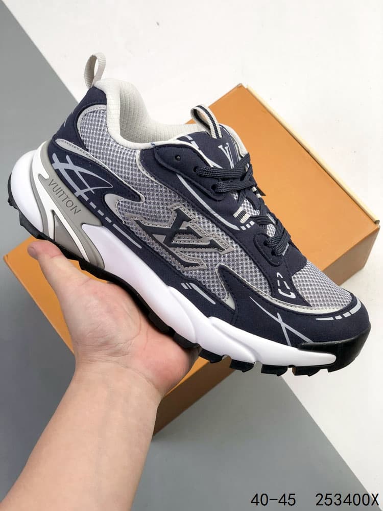Louis Vuitton Tatic Runner - Bout rond, lacets, petit talon - Chaussures décontractées pour homme, style quotidien
