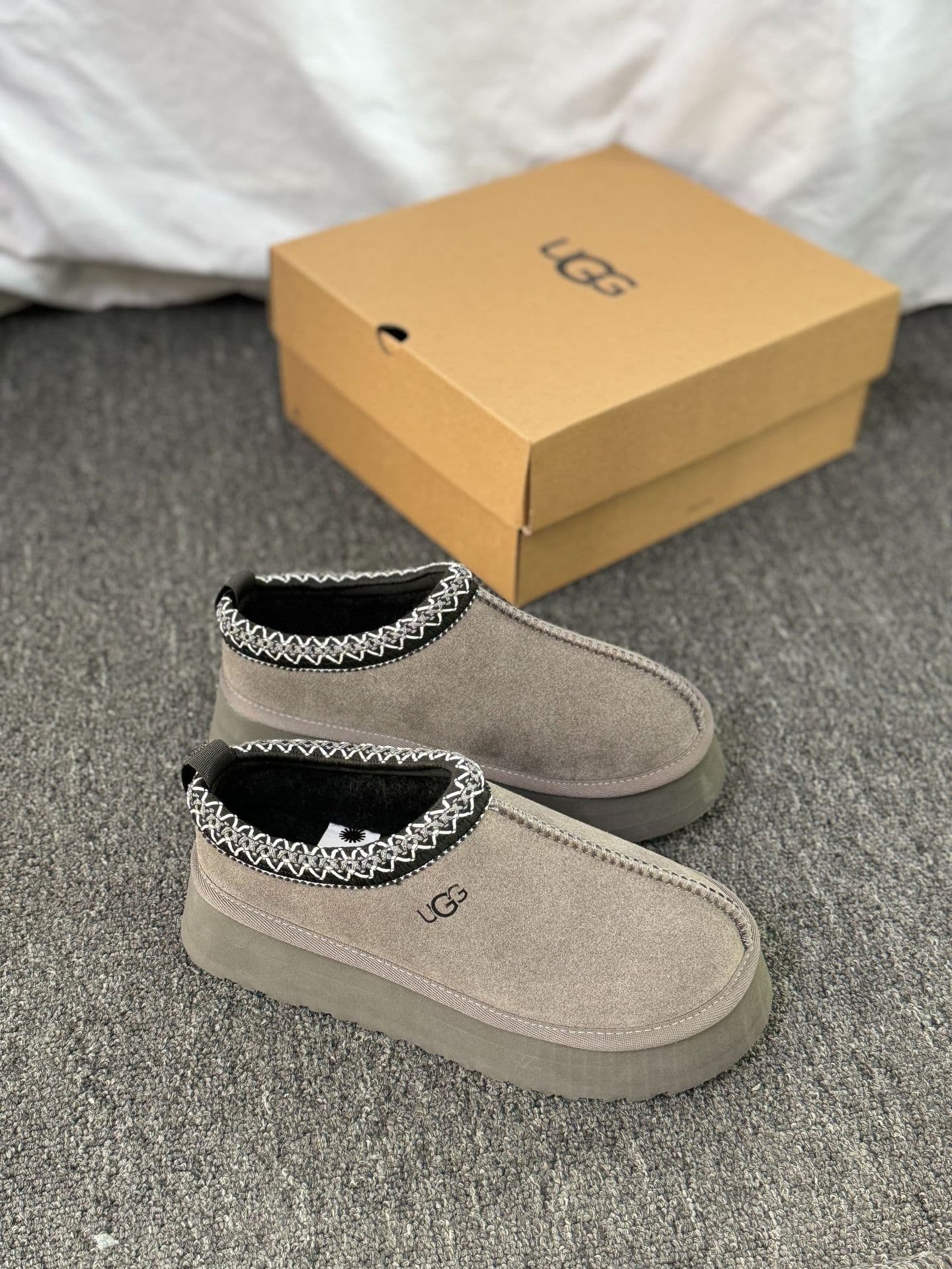Bottes de neige Ugg Tatz Celebrity's Same en cuir véritable, nouvelles bottes de neige pour couple avec bout renforcé, chaussures en coton polyvale