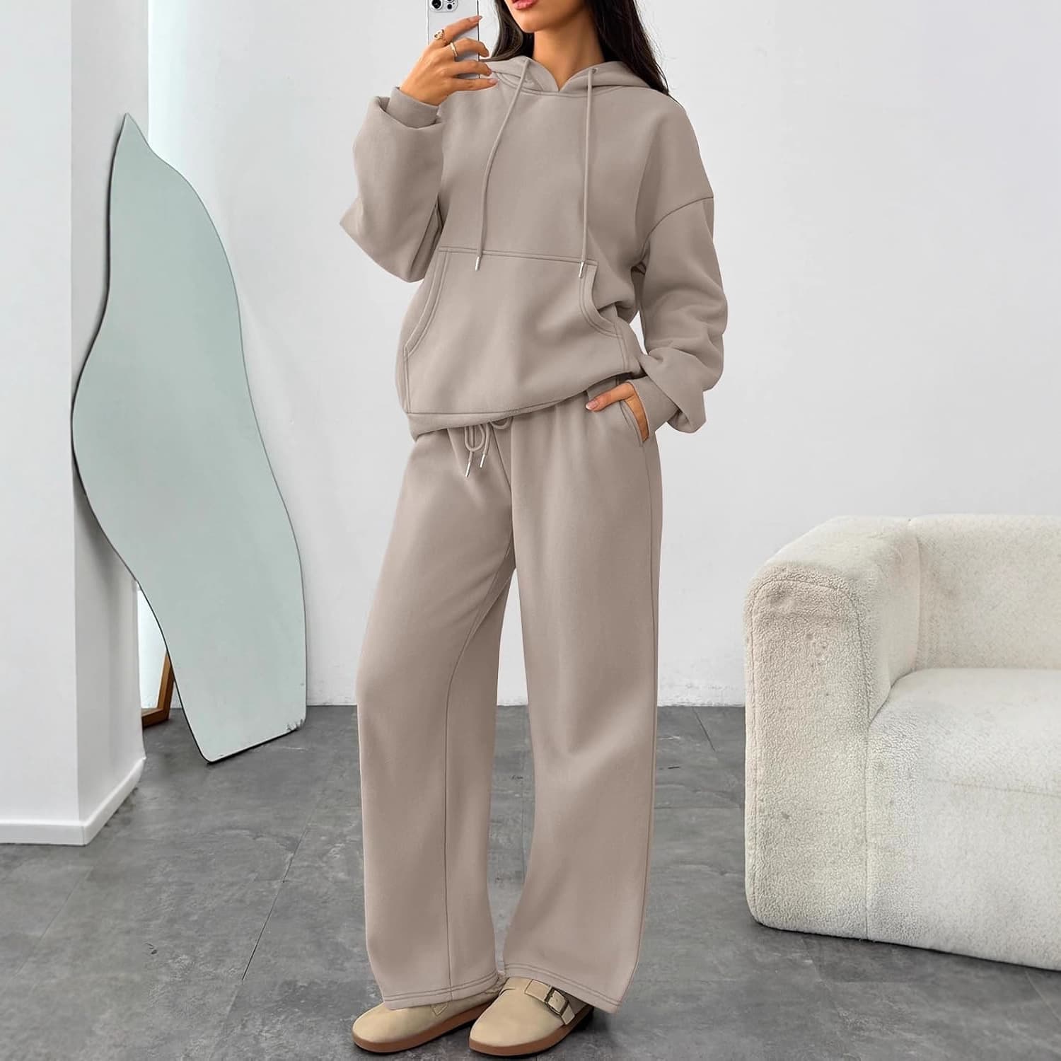 Oversized Fleece Hoodie & Wide-Leg Jogger Set – Y2K Streetwear Loungewear (Black/White/Beige, S-XXXL)​