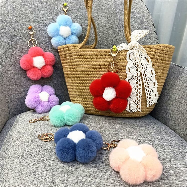 Bag Charm Creative Flower Ball Keychain Cute Plush Flower Bag Pendant Mobile Phone Accessories Car Key Ring Gift