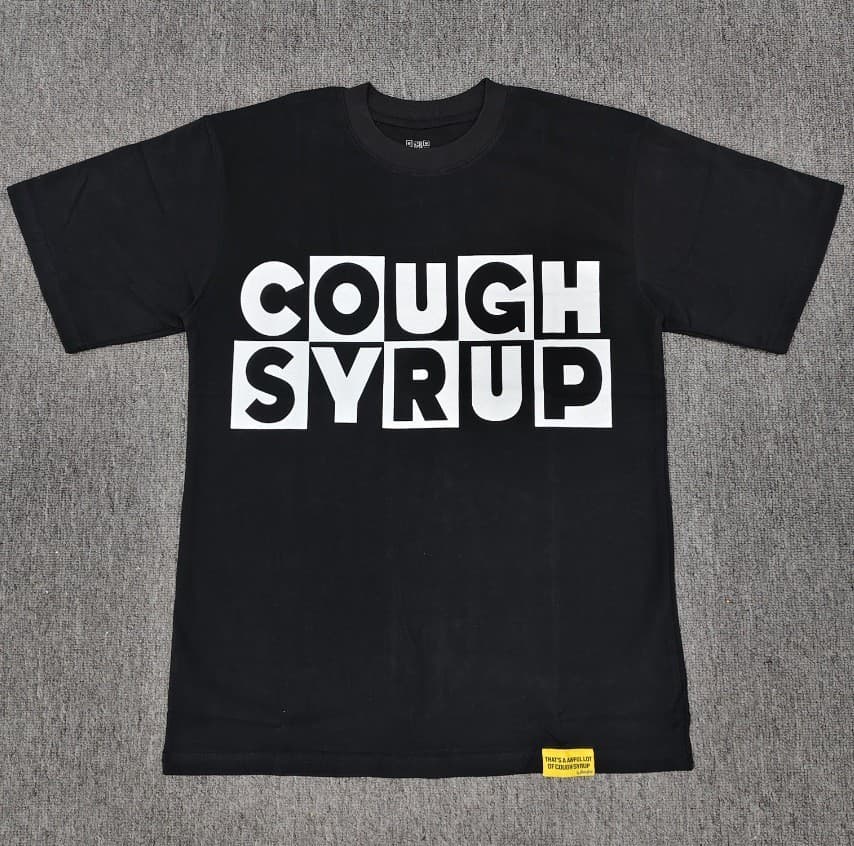 C'EST UNE QUANTITÉ ÉNORME DE SIROP CONTRE LA TOUX. C'est une marque tendance transfrontalière établie de longue date pour les t-shirts à manches