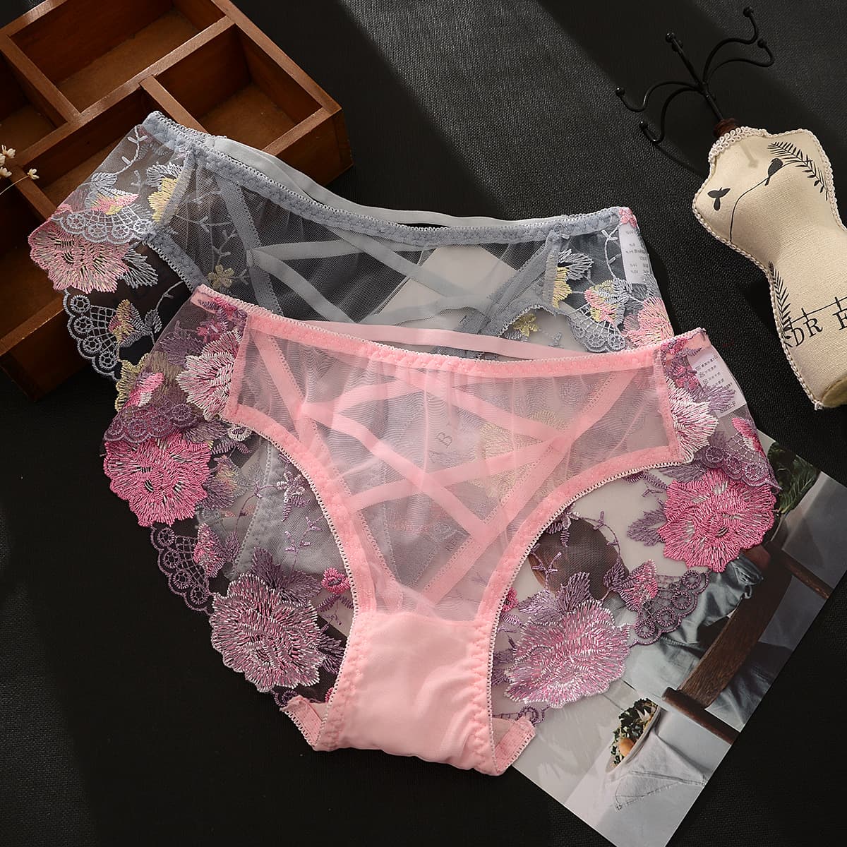 1506 plus size 200kg mm women's mesh cross belt jacket empty cotton crotch underwear a generation of hair