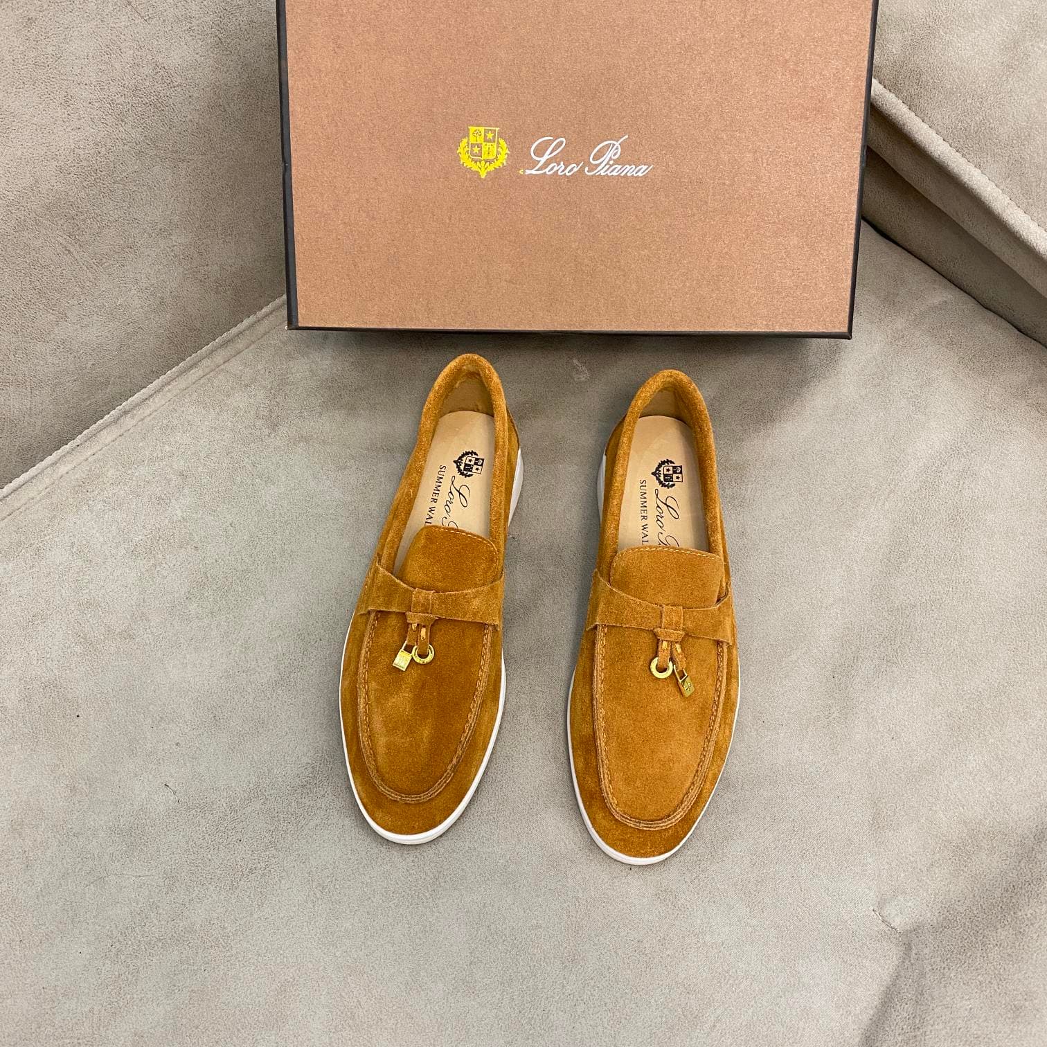 Chaussures de sport unisexes blanches à semelle épaisse, nouvelle tendance printemps-été 2024, 25