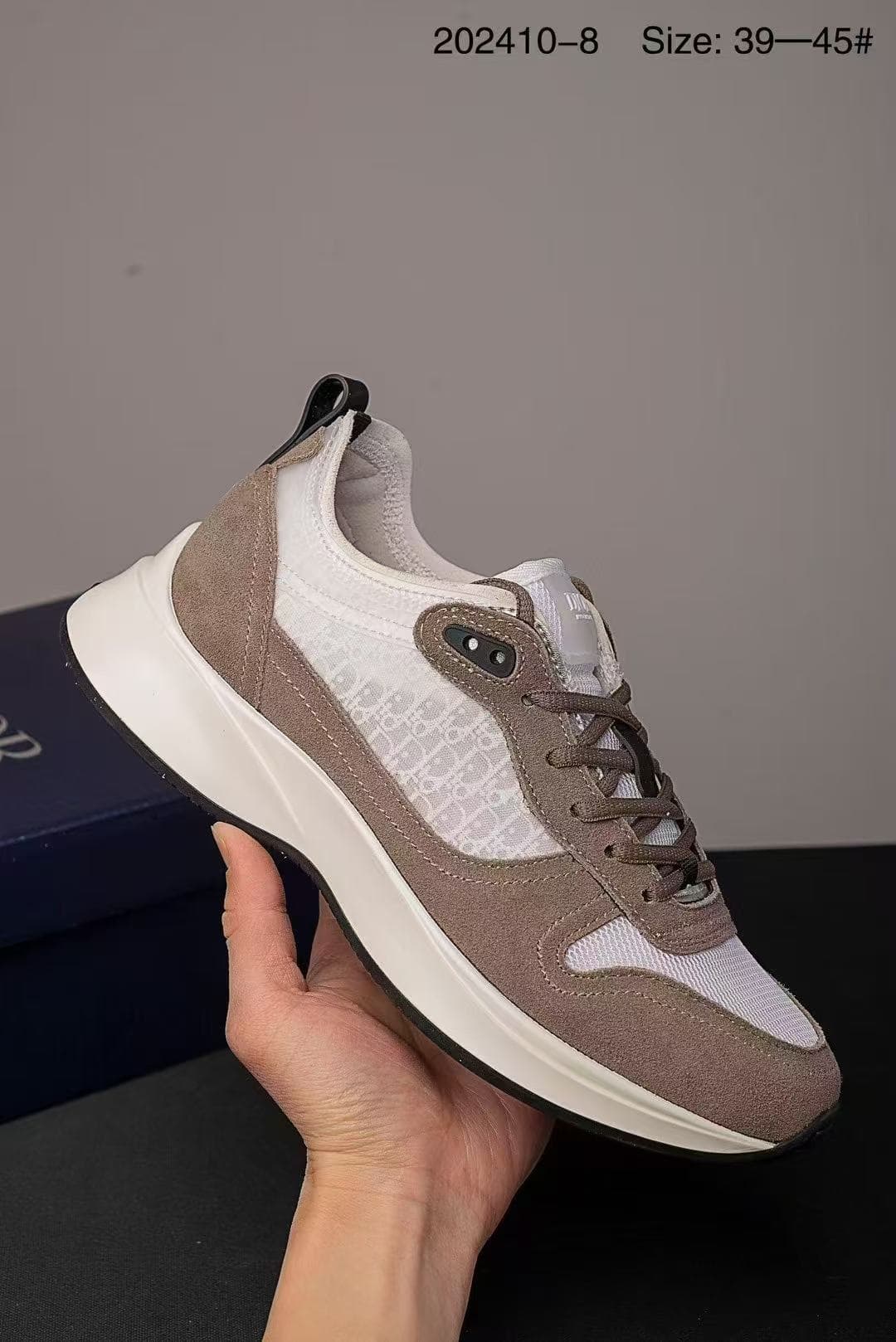DoirB25 Chaussures de sport décontractées pour hommes avec logo lettre, chaussures de course basses à lacets, semelle épaisse et hauteur contrast