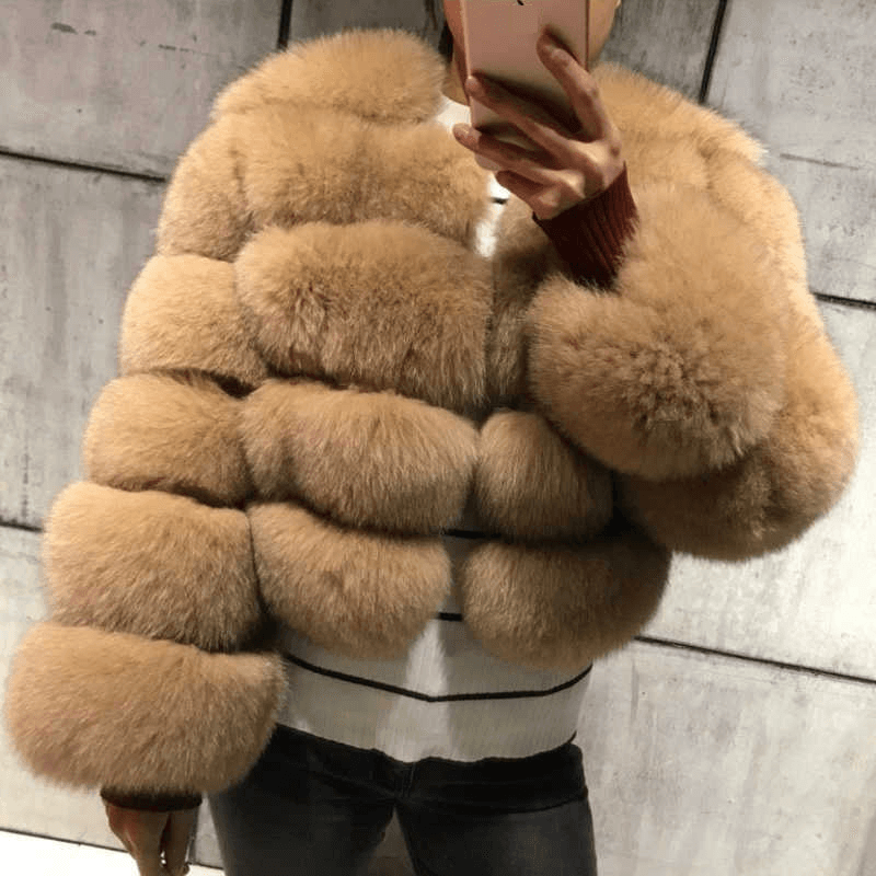 Women's Fur Coat Fox Fur Splicing Winter Thickened Warm Long-sleeved Short Fur Coat