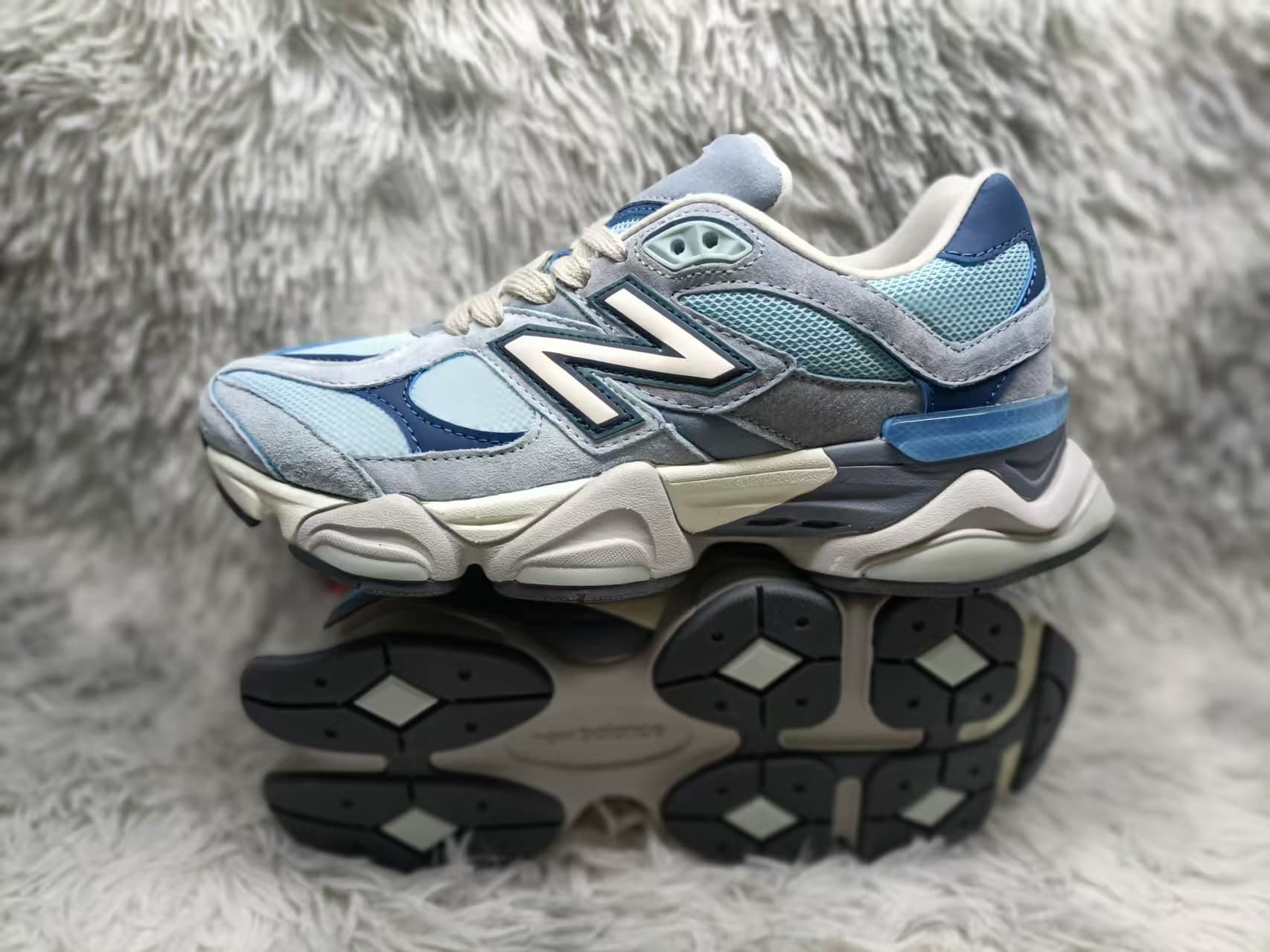 Baskets unisexes NewBalance NB9060 pour couples, style rétro décontracté, pour la course lente, style « papa ».