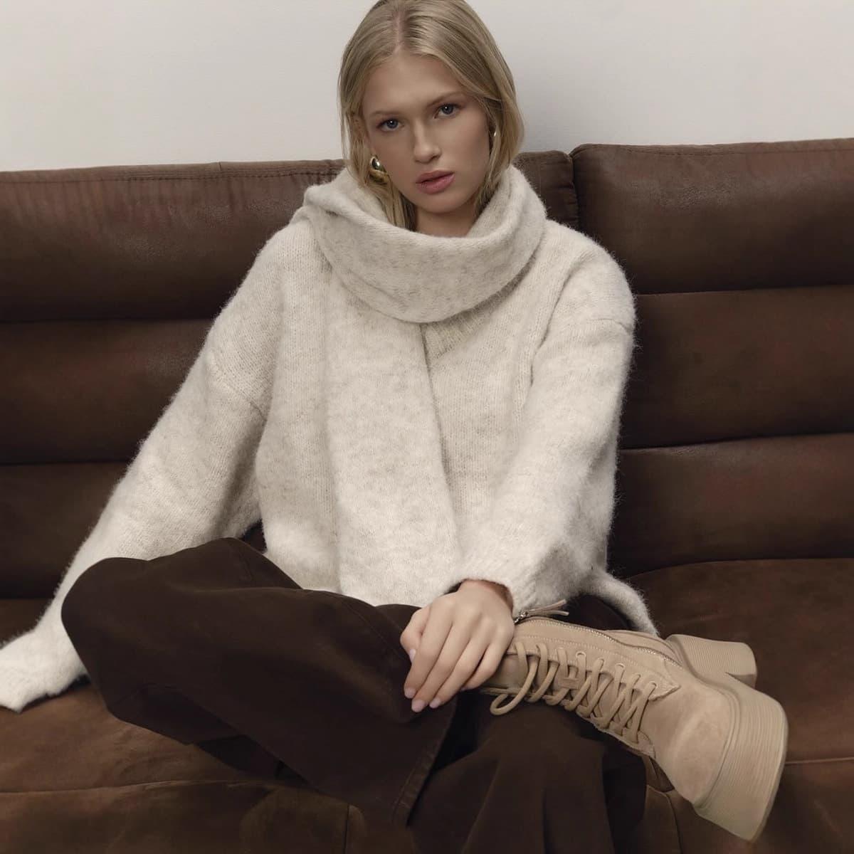Oversized Wool-Blend Sweater For Women, Soft Acrylic Knit Pullover With Scarf Set, Cozy Fall Winter Loungewear (M-L)