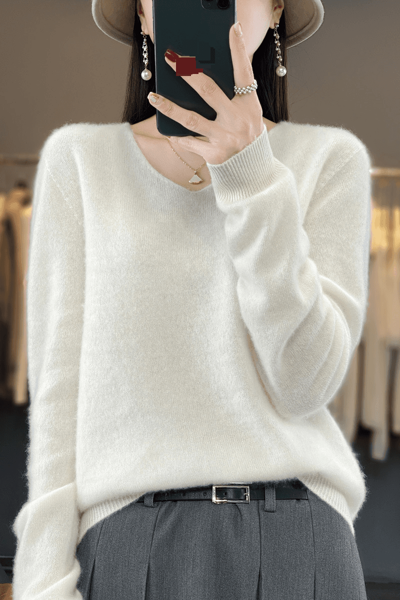 Women's Clothing women's autumn and winter warm inner wear bottoming shirt V neck first line ready made sweater sweetheart neck knitted top