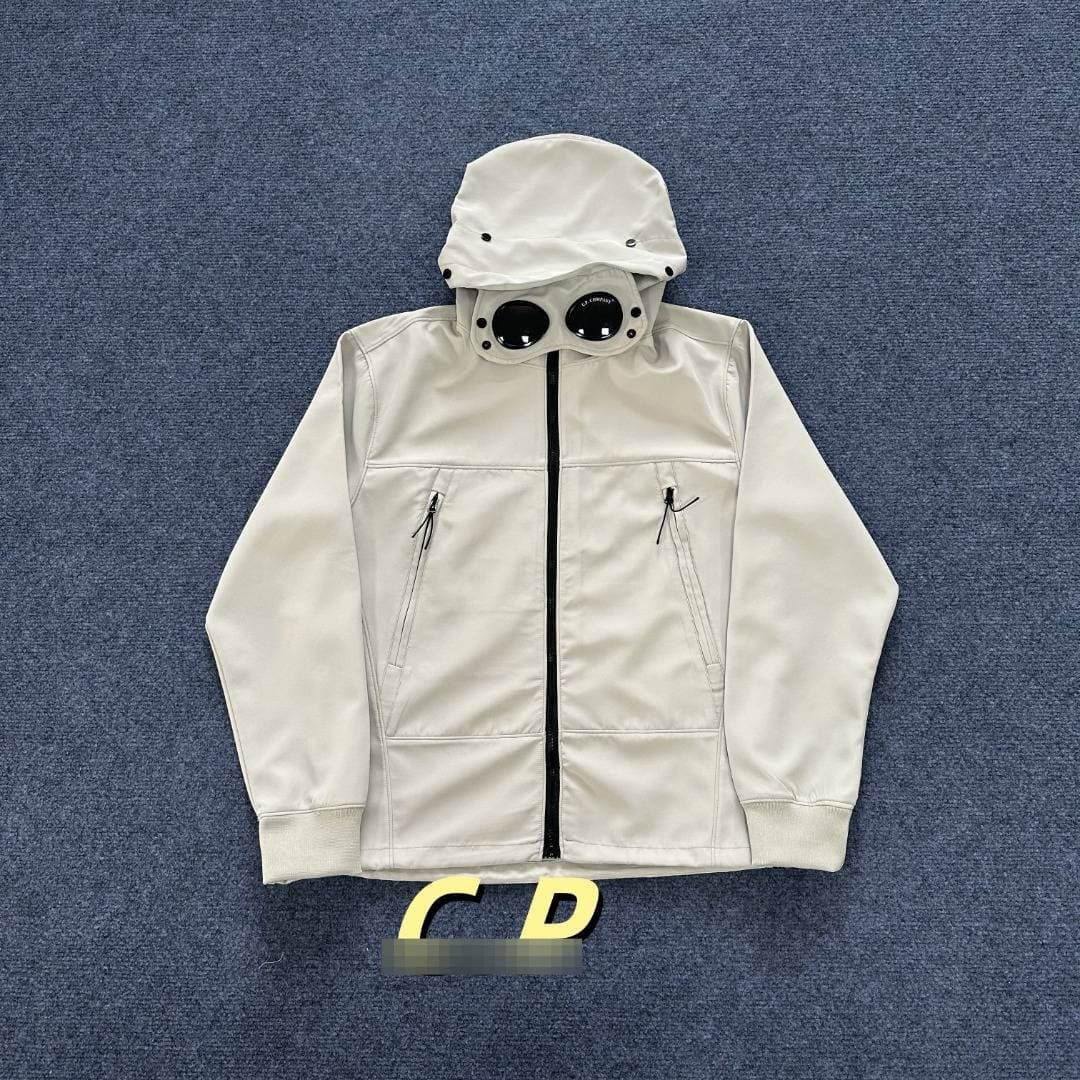 Veste à capuche zippée intégrale pour homme C....p. Company avec lunettes intégrées et détails de lentilles