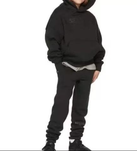 22 styles essentiels pour enfants : sweat à capuche, survêtements, pantalons à capuche, coupe ample, pulls classiques floqués avec lettres 3D, st
