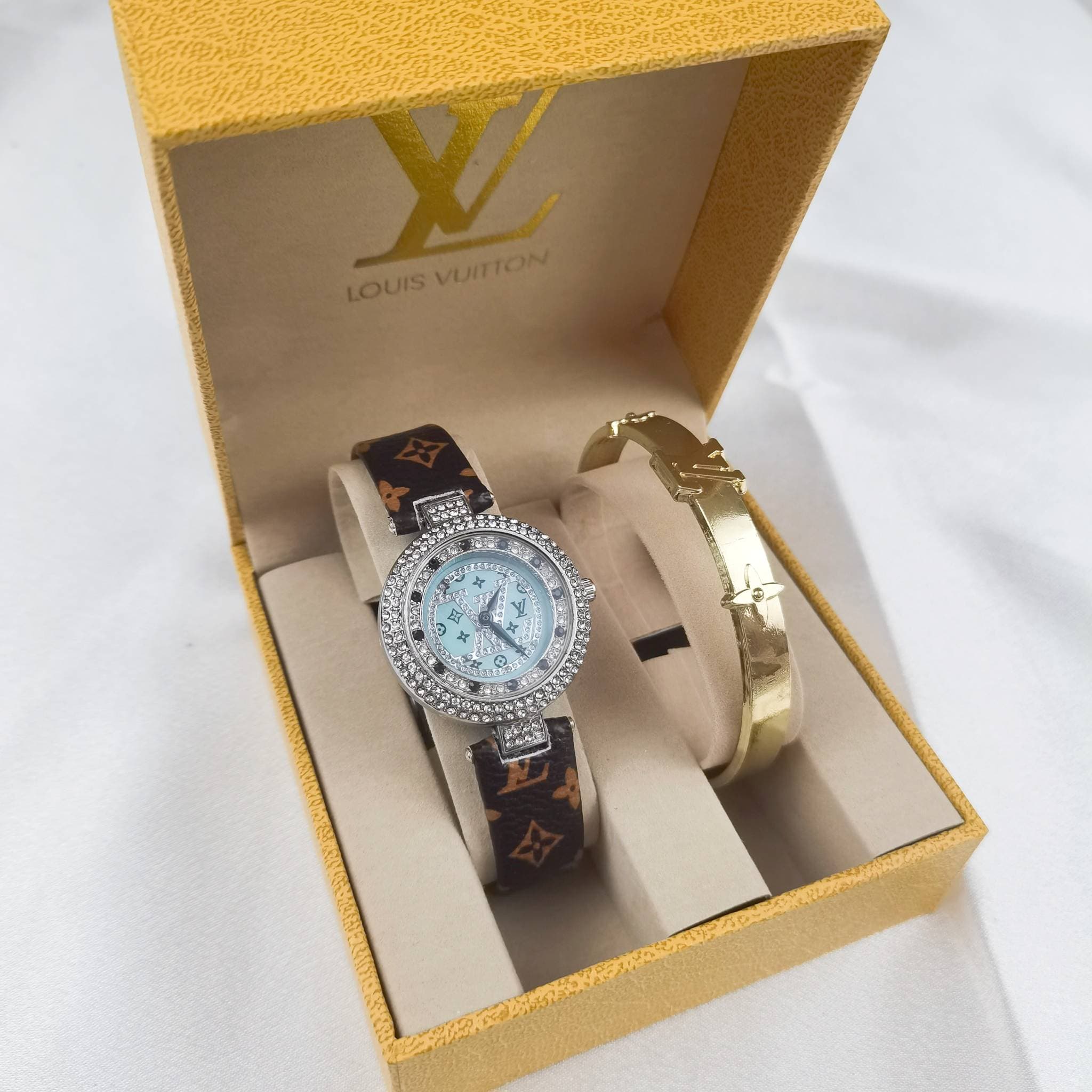 (Ensemble de 2 pièces) Style B Nouveau cadran design Mix and Match Style Bracelet Convient pour Style universitaire, Affaires, Fête, Cadeau Femmes