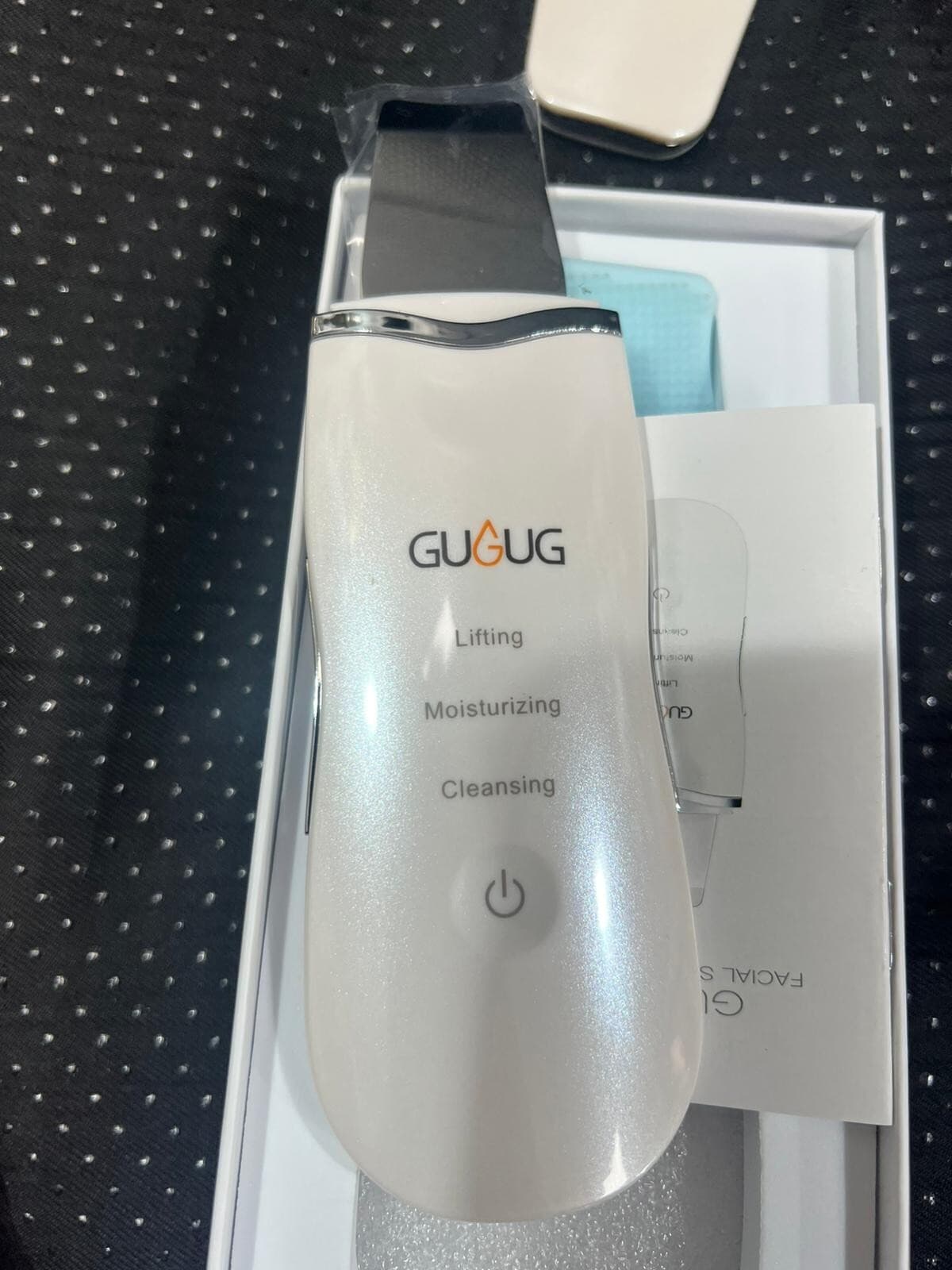 GUGUG Facial Skin Scrubber, Ultrasonic Skin Spatula Face Blackhead Remover With