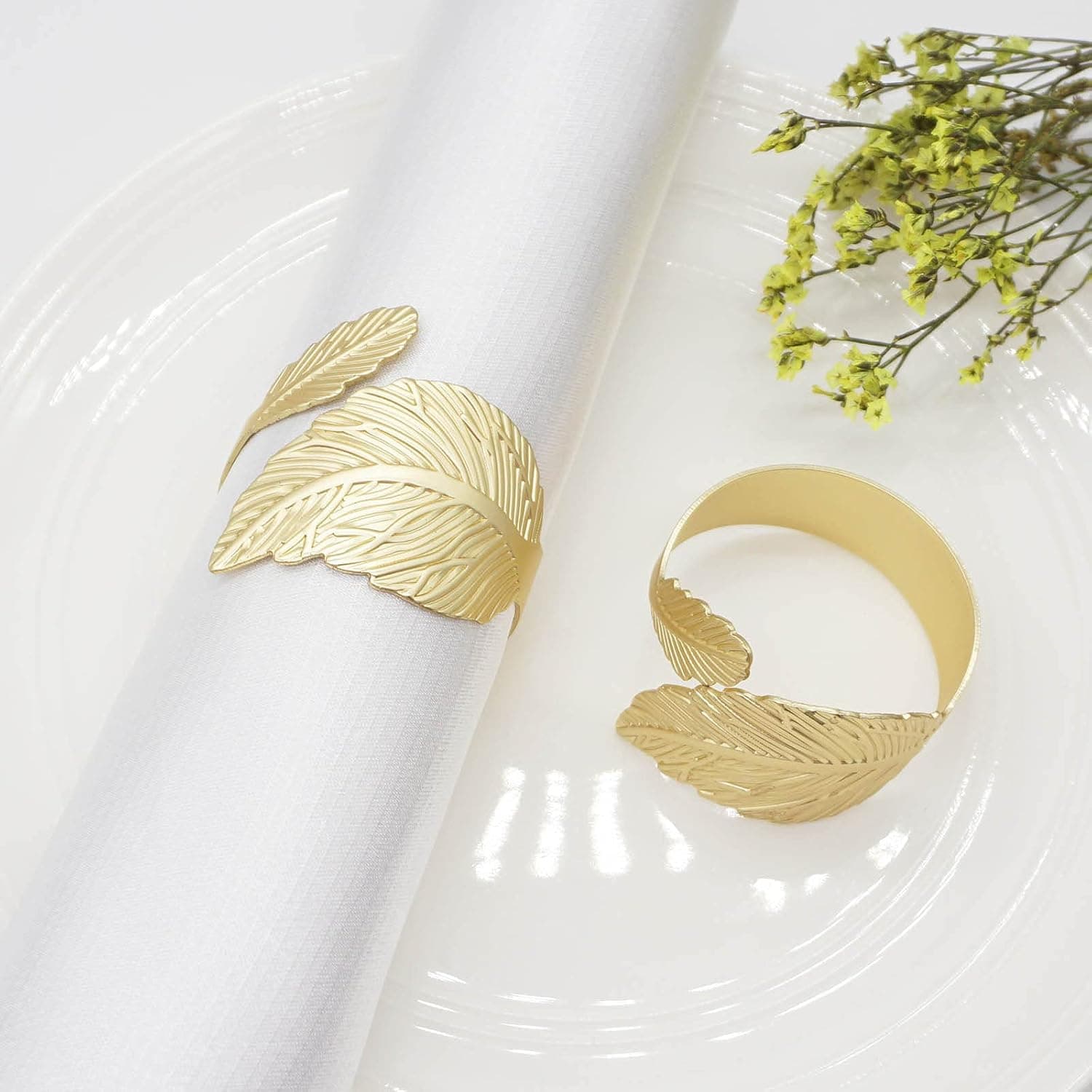Formal Banquet 6-Pack Gold Rings - Metal Leaf Holder