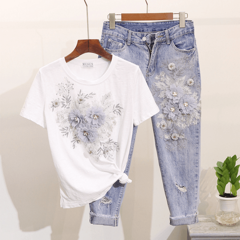Women's Clothing Denim Suit Summer Beaded Embroidered Three Dimensional Flower Short Sleeved T Shirt Ripped Nine Point Jeans