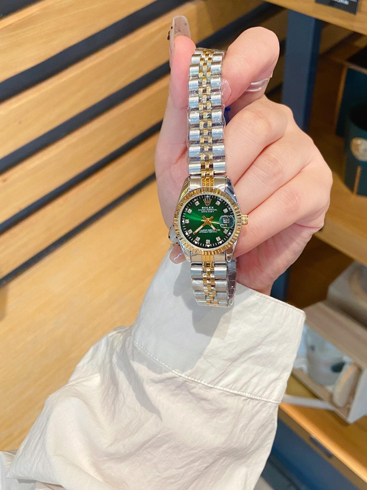 Montre à quartz calendrier pour femme en acier inoxydable, édition limitée AAA, style décontracté et tendance, 3 aiguilles.