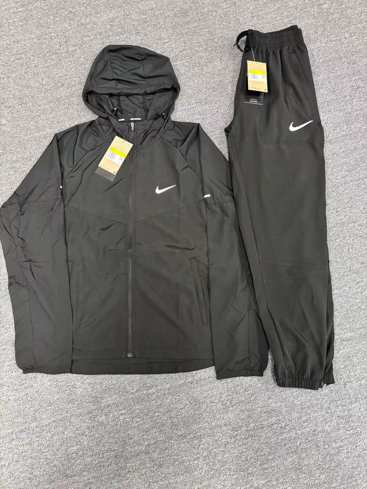 En stock - Veste tissée légère, respirante et à séchage rapide, style décontracté, à capuche, coupe ample, idéale pour la course et l'entra