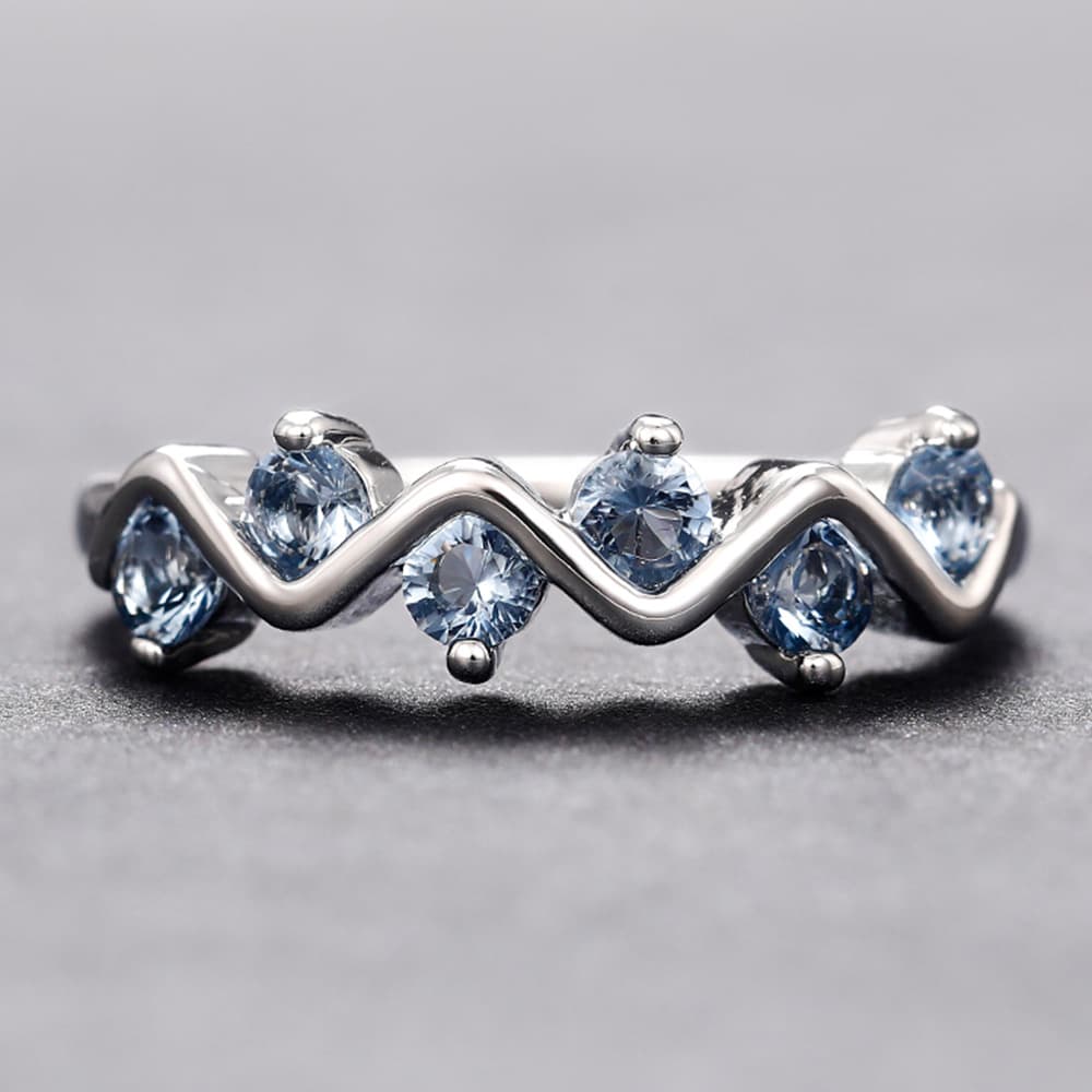 Cao Shi's Wave Zircon Ring with Female Minority Design Copper Inlaid Blue Zircon Personalized Ring Fashion Accessories