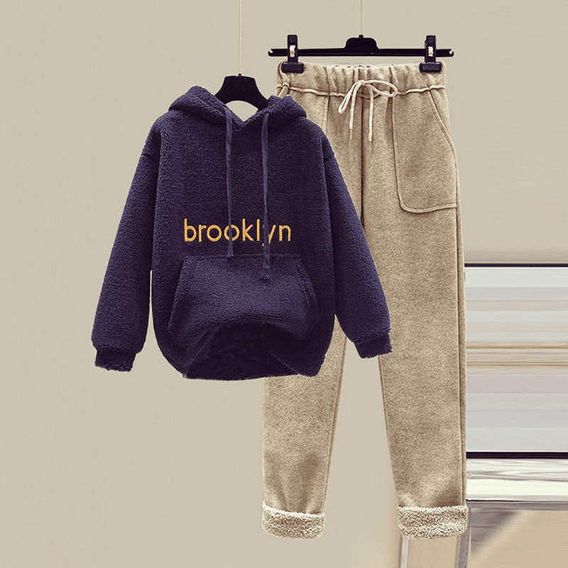 Women's Clothing Autumn And Winter New Embroidered Sweater Women + Wool Wide Leg Pants Women Two Piece Suit